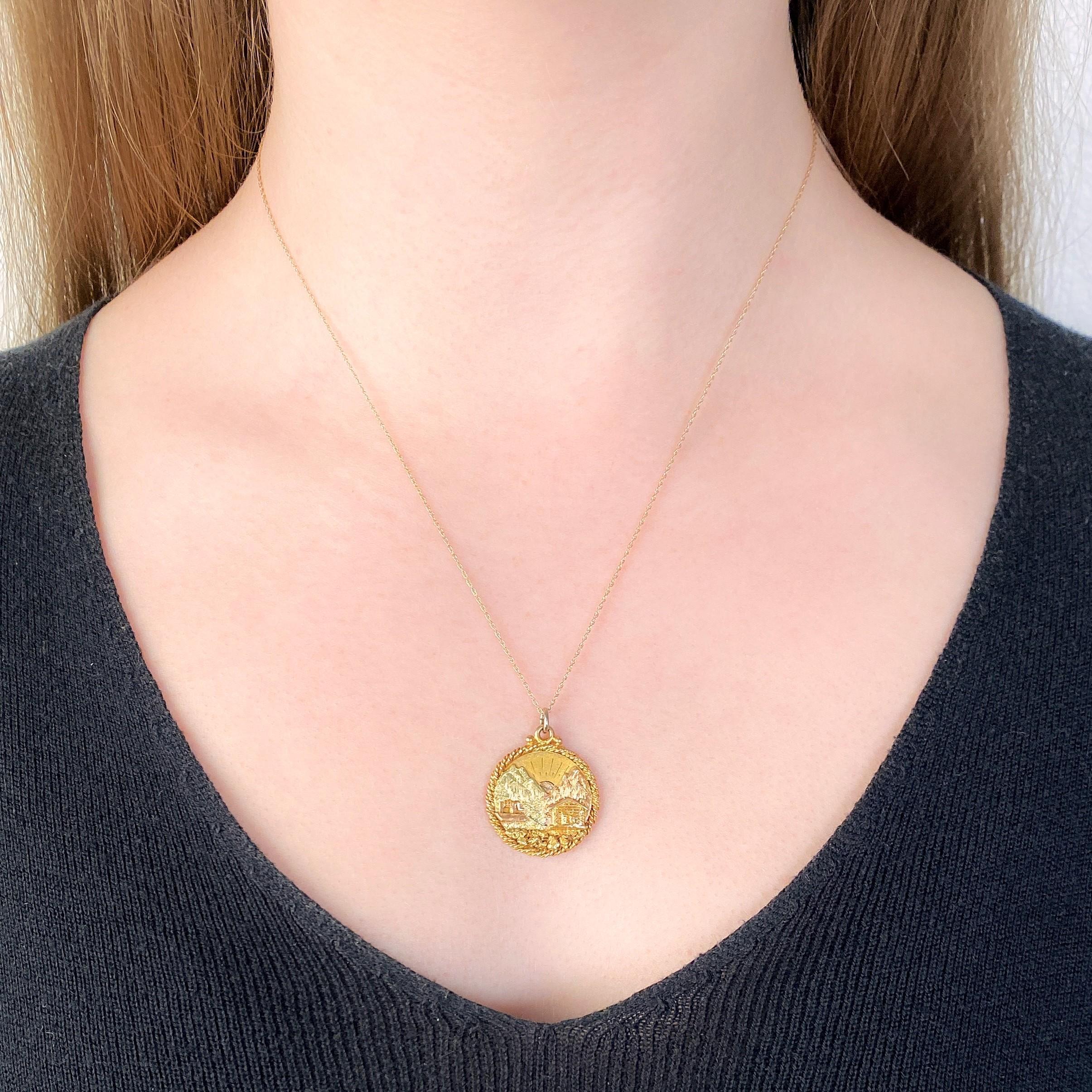Antique Montana Sunrise Pendant of 14k Gold For Sale 1