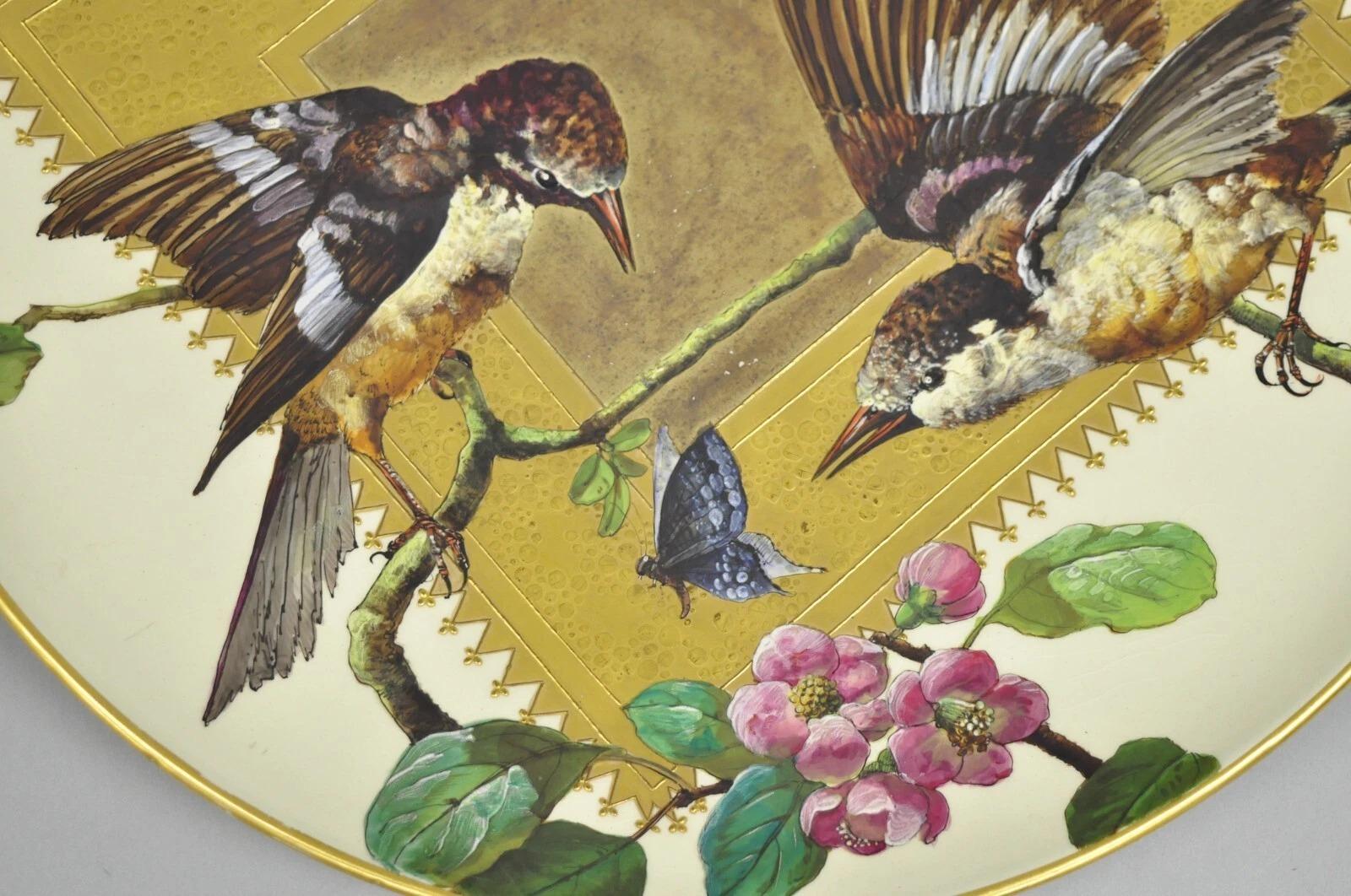Antique Montereau B&Cie Faience French Porcelain Hand Painted Bird Charger Plate (Unbekannt) im Angebot