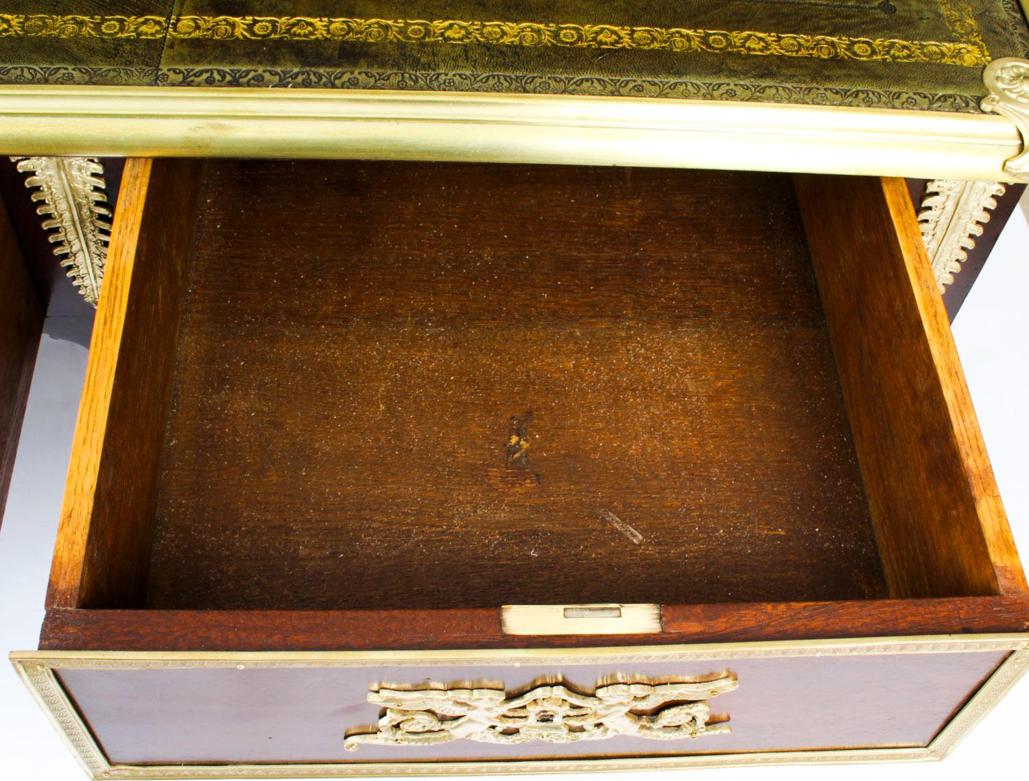 Antiker, monumentaler französischer Empire-Büroplatten-Schreibtisch, 19. Jahrhundert im Angebot 9