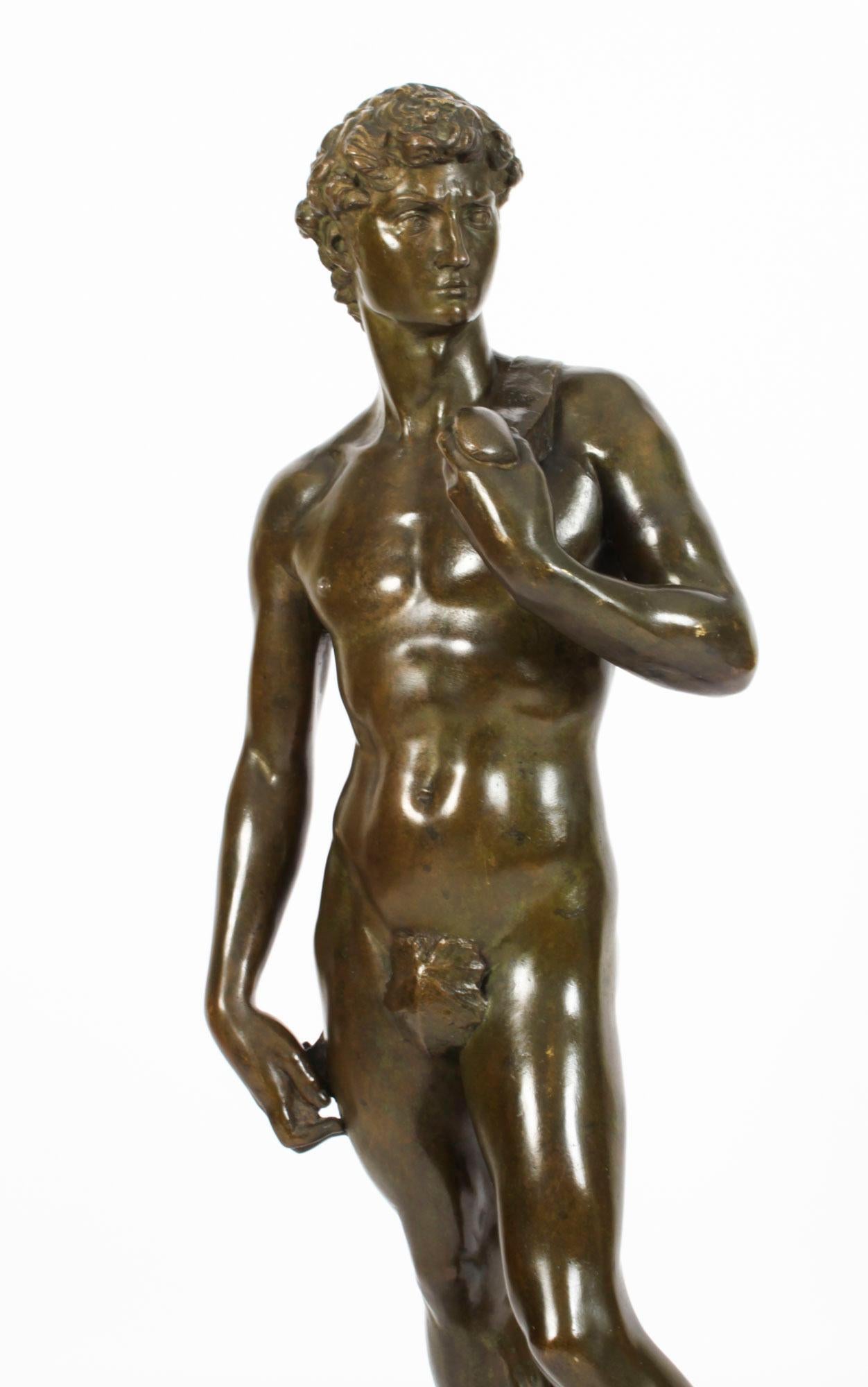 Antique Monumental Grand Tour Bronze of Michelangelo David, 19th Century For Sale 2