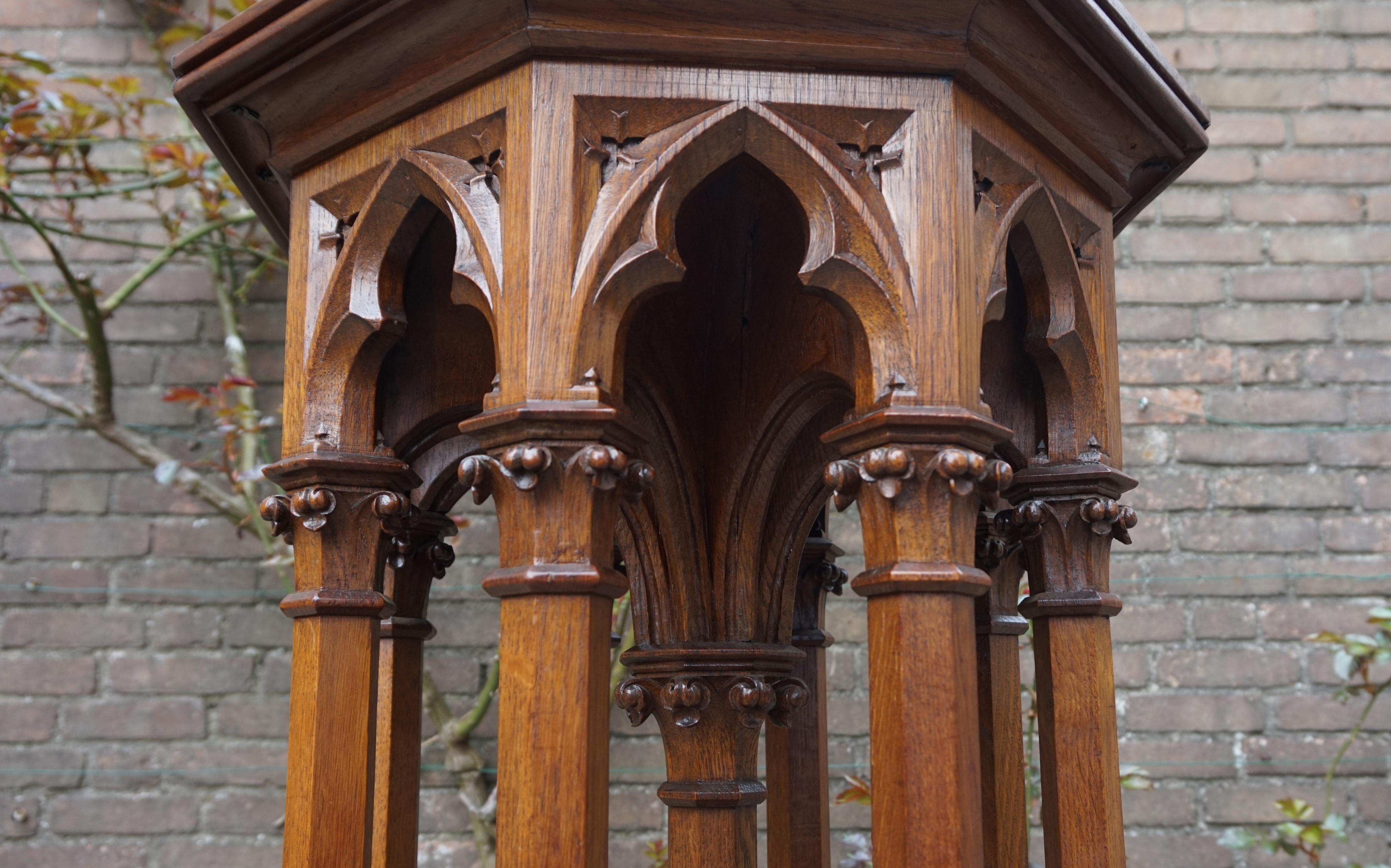 church pedestal stands