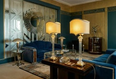 Antica coppia monumentale di lampade da tavolo Art Deco in vetro e ormolu del XX secolo
