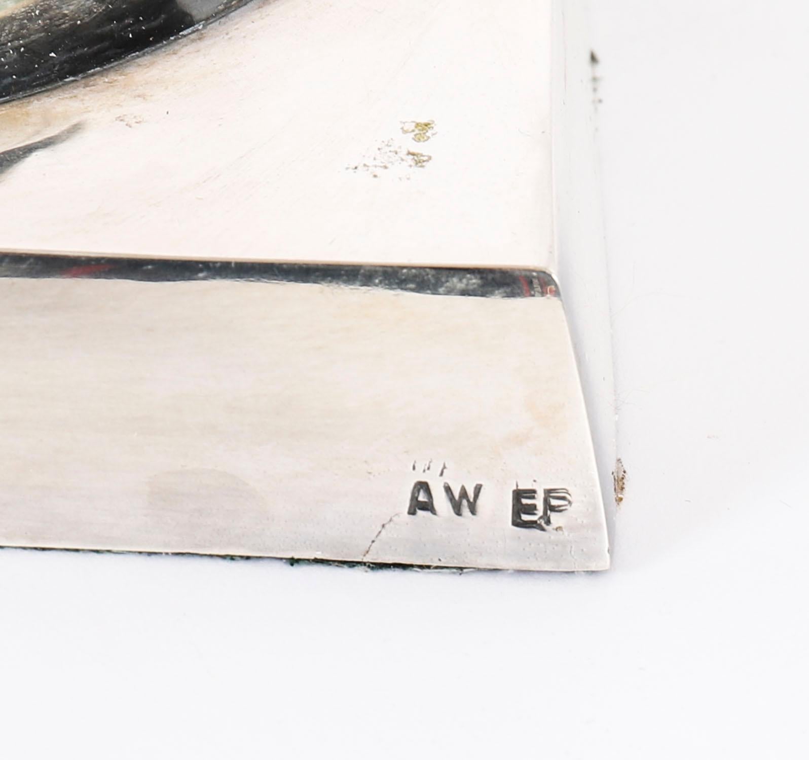 Antica coppia monumentale di lampade da tavolo Art Deco placcate in argento del XX secolo in vendita 2