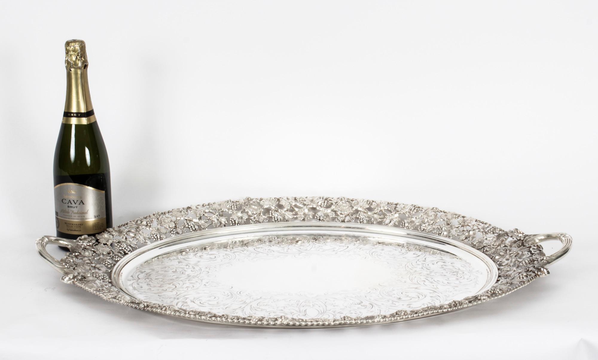Late 19th Century Antique Monumental Victorian Oval Silver Plated Tray 19th Century For Sale