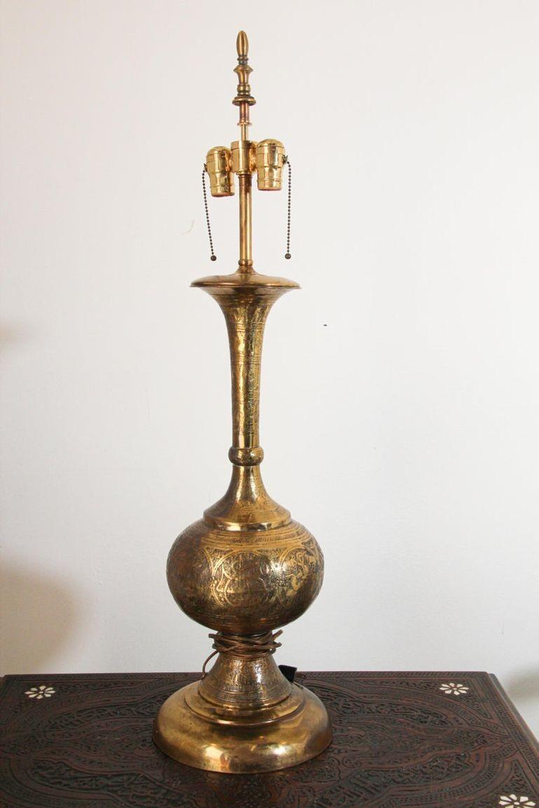 Antique Moorish Brass Table Lamp with Arabic Script For Sale 2