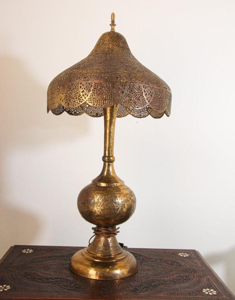 Antique Moorish Brass Table Lamp with Arabic Script For Sale 6