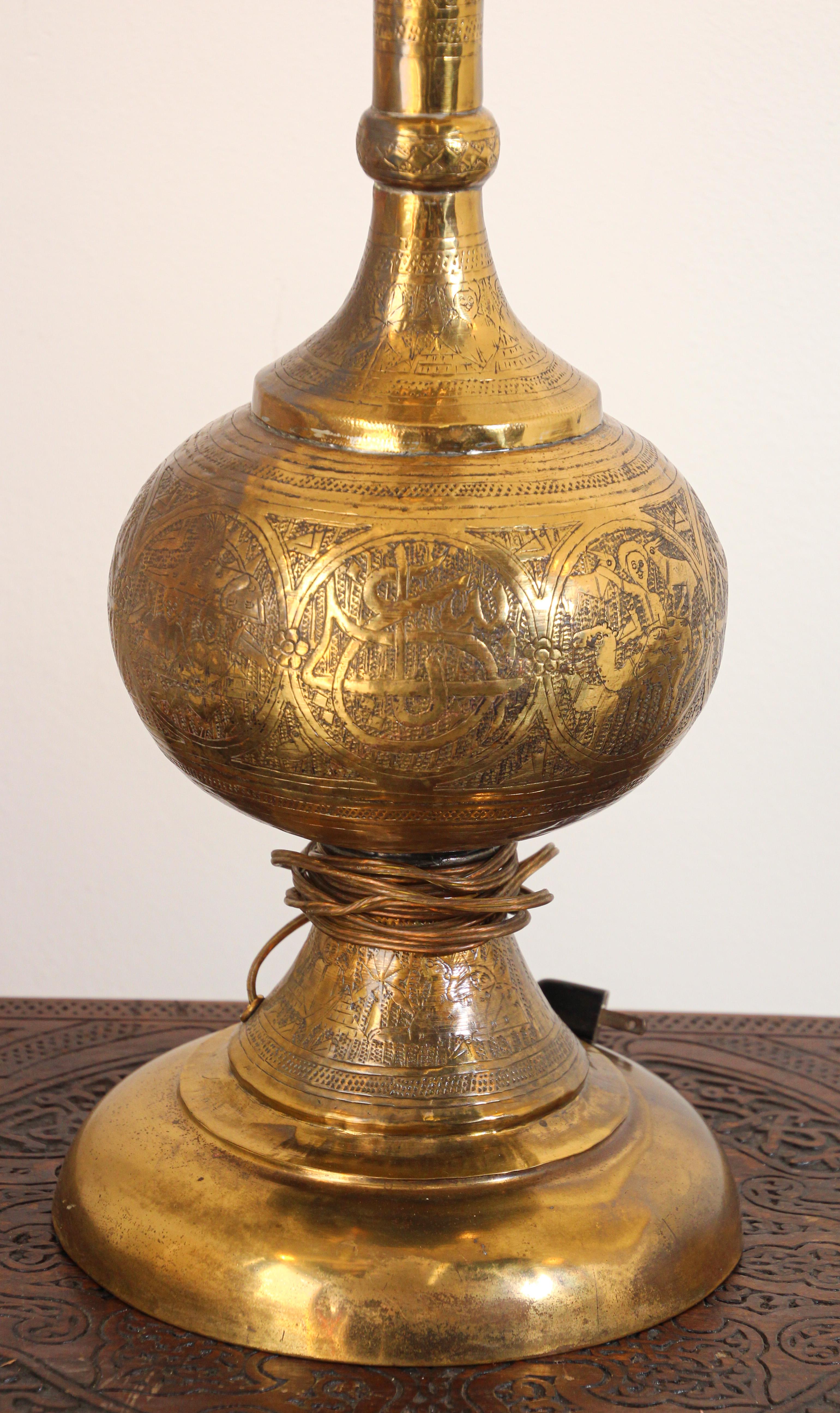Antique Moorish Brass Table Lamp with Arabic Script For Sale 8