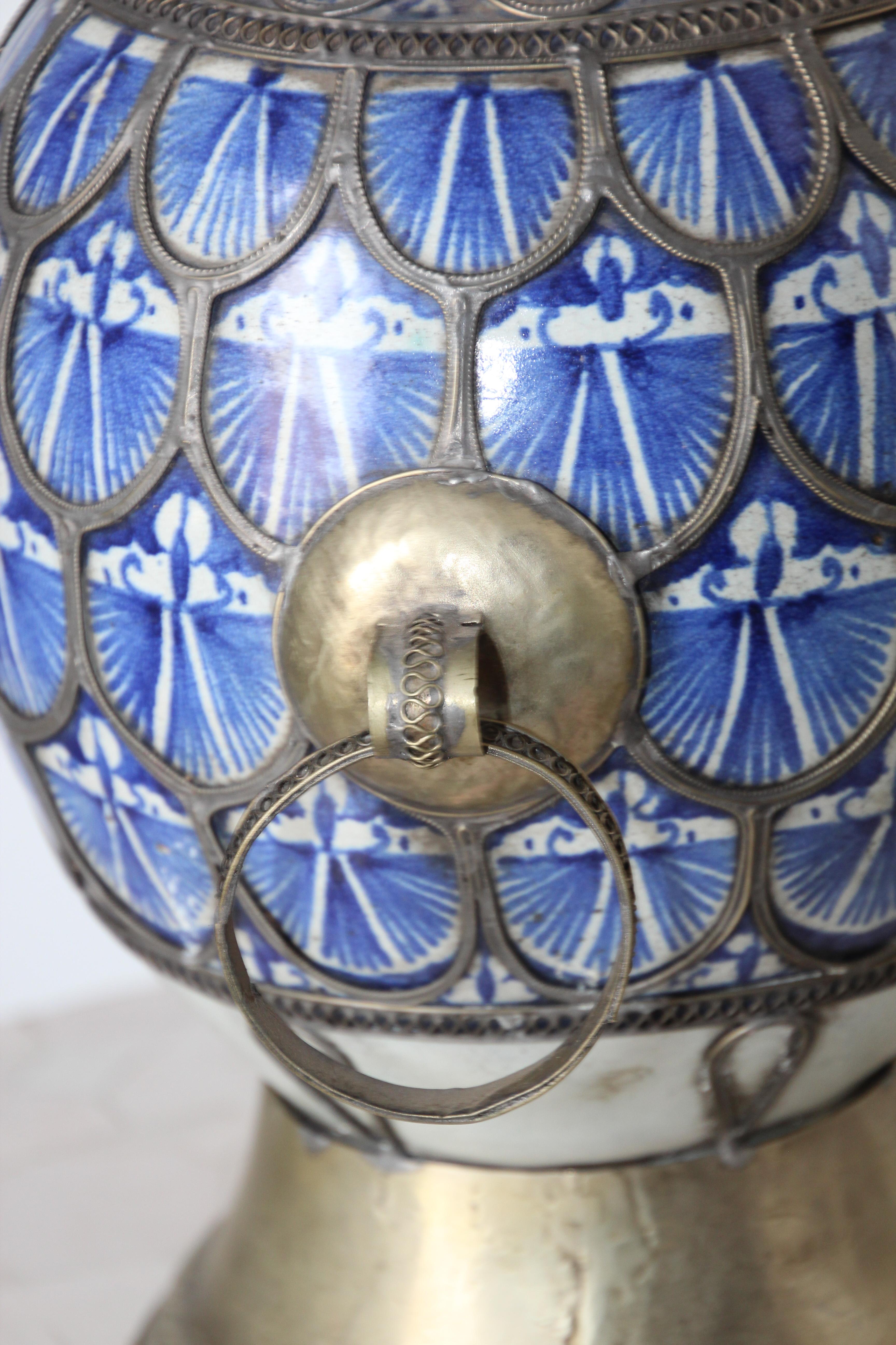 Antique Moorish  Ceramic Vase from Fez Blue and White with Silver filigree For Sale 10
