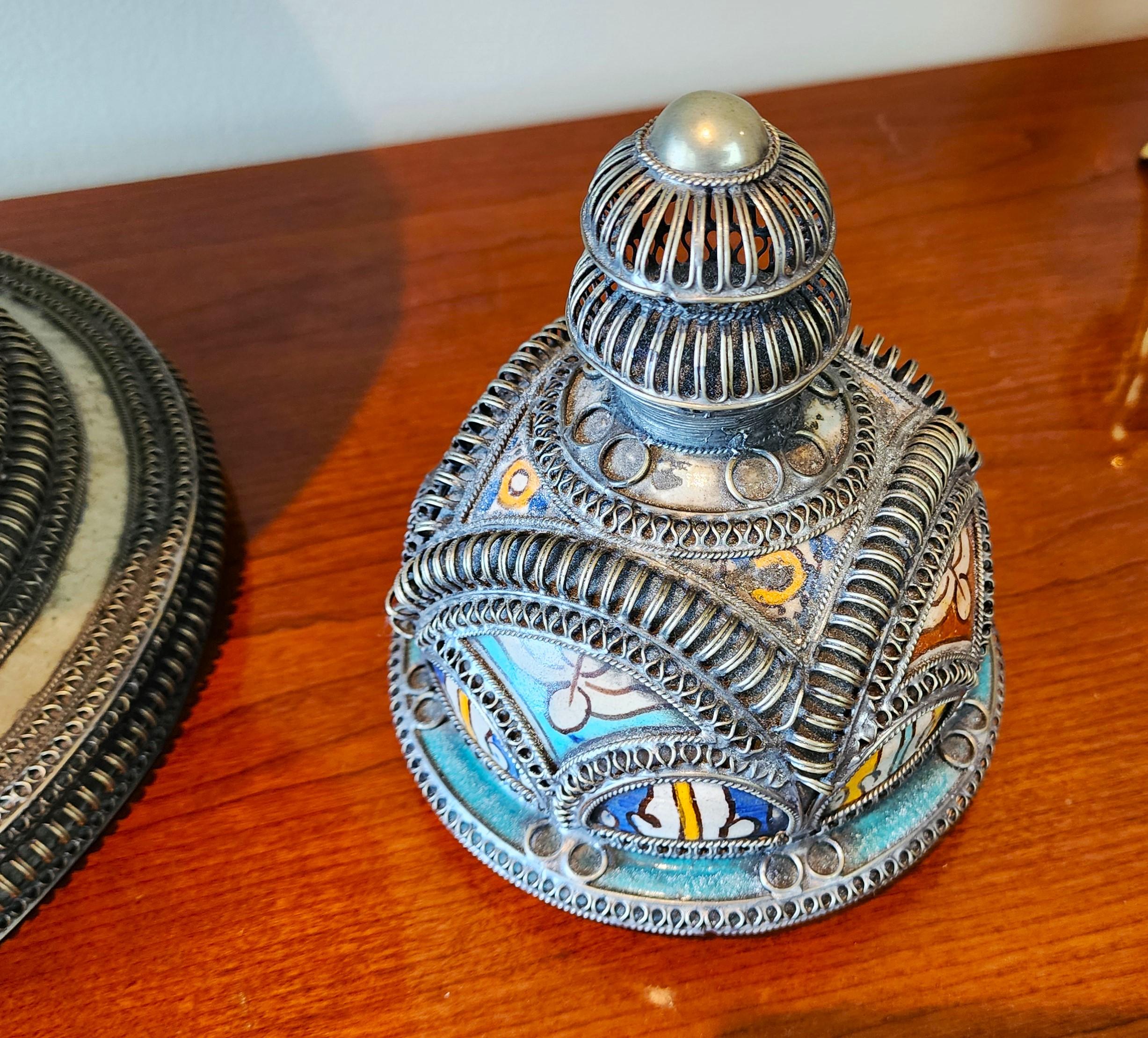 Antike maurische marokkanische Bodenvase aus Keramik im Angebot 1