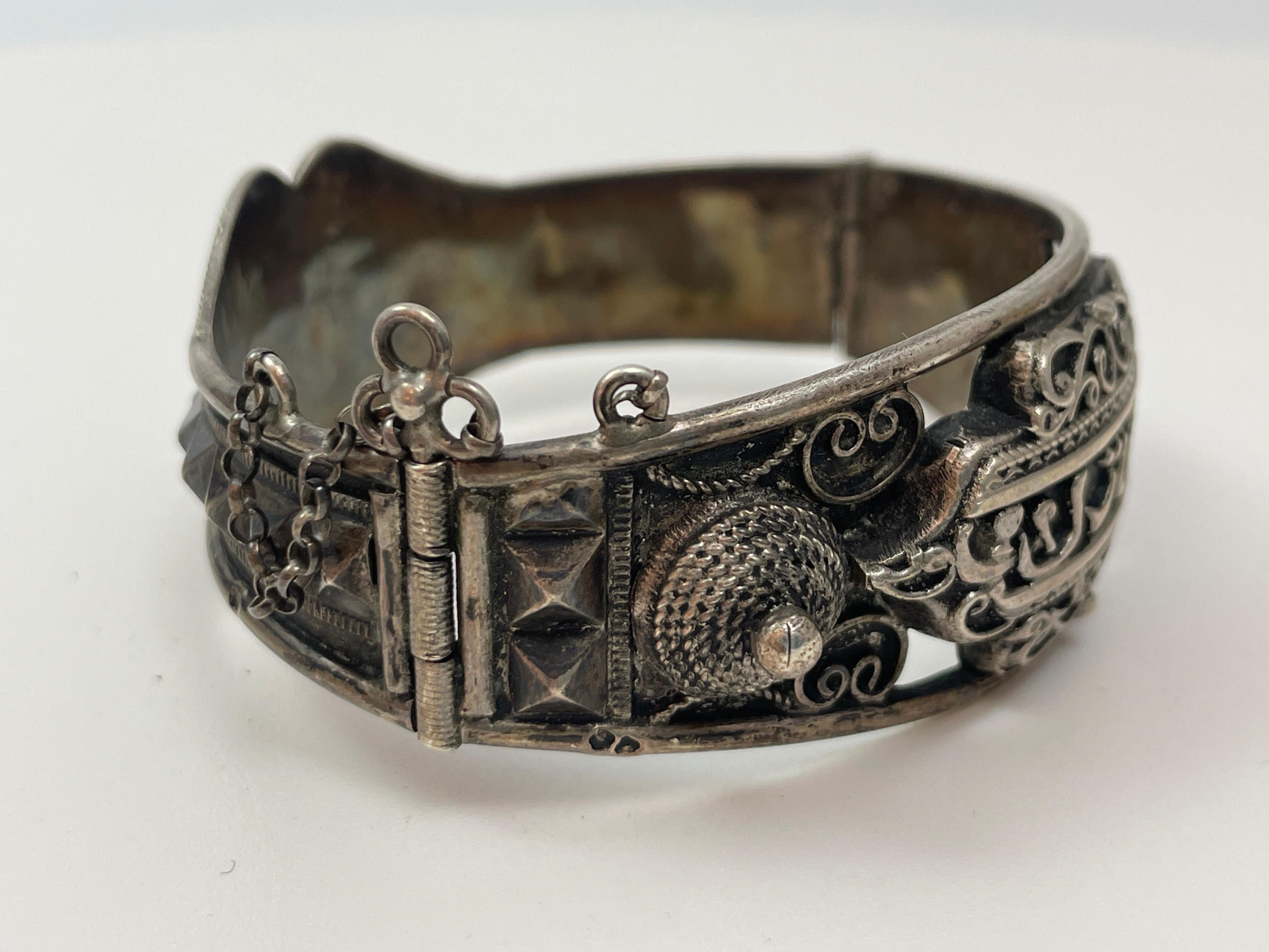 Etruscan Revival Antique Moorish North African Silver Cuff Bracelet For Sale