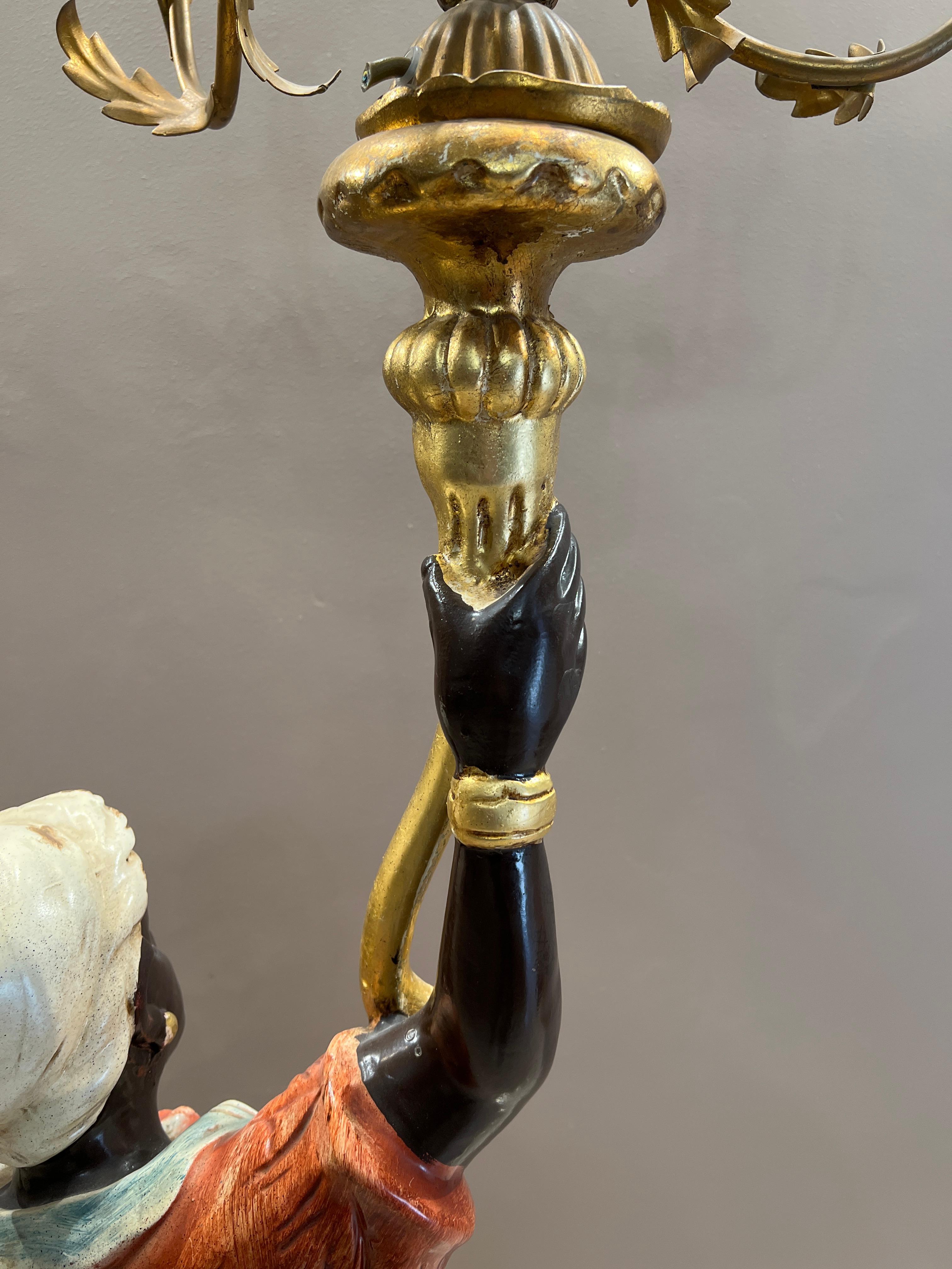 Lampe sculpture antique de style mauresque - Accents dorés peints à la main, Design Elegance en vente 12