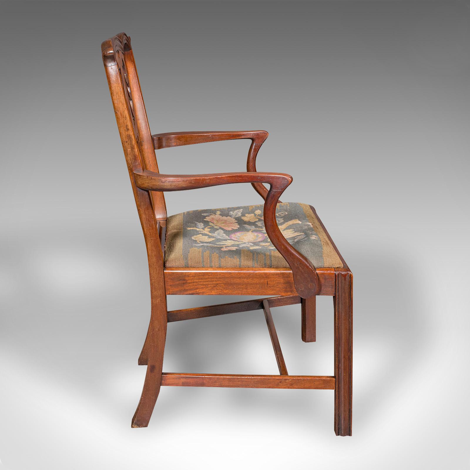 Giorgio III Antica sedia a gomito Morning Room, inglese, seduta da salotto, poltrona, georgiano, 1800 in vendita
