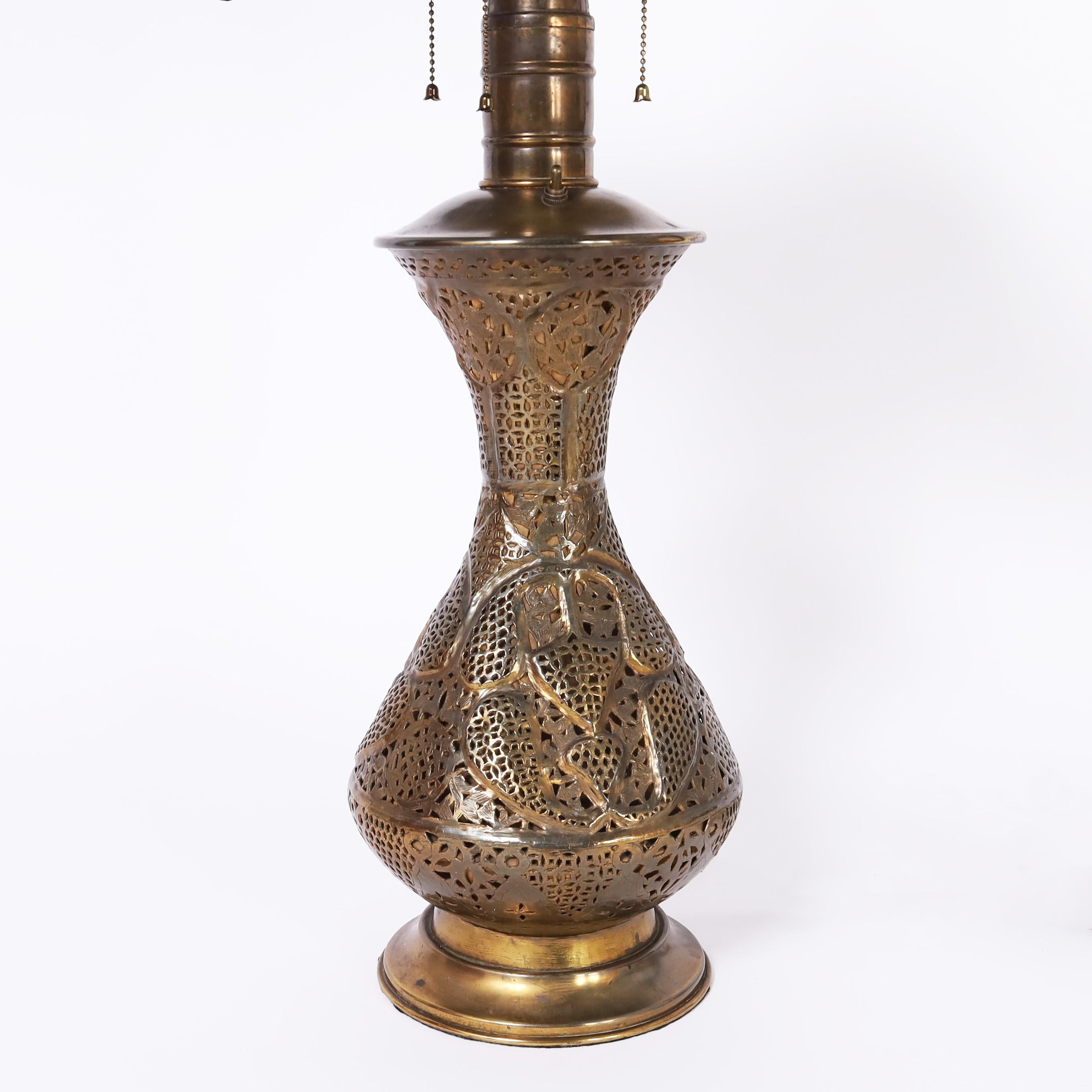 Fatto a mano Lampada da tavolo antica in ottone marocchino