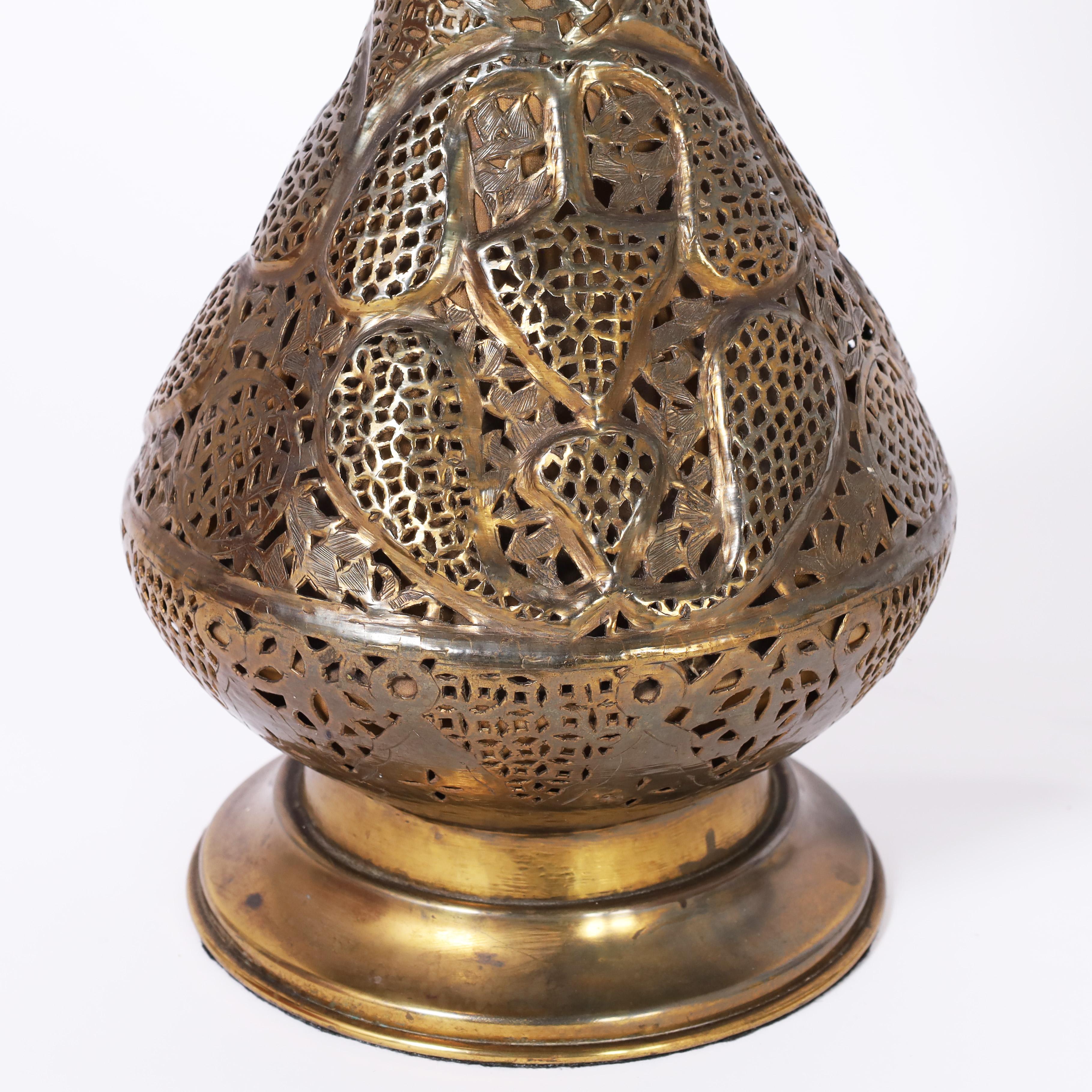 Ottone Lampada da tavolo antica in ottone marocchino