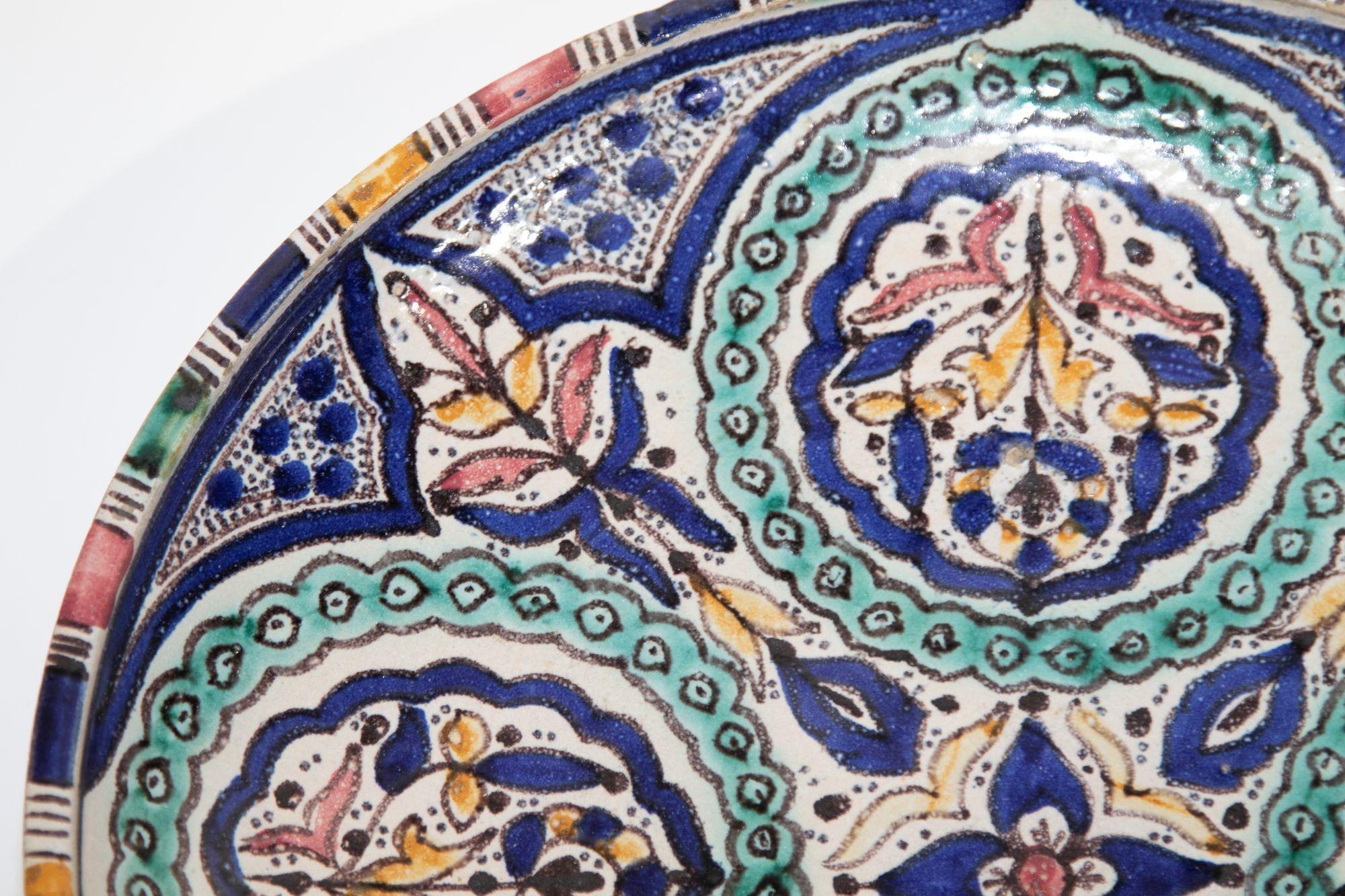 Antike marokkanische Keramikschale aus Fez aus den 1920er Jahren (Marokkanisch) im Angebot
