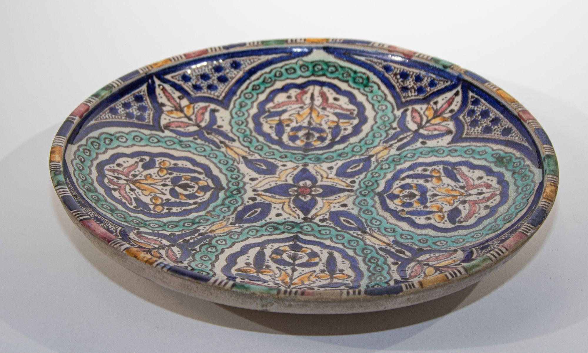 Bol en céramique marocaine antique de Fez des années 1920 Bon état - En vente à North Hollywood, CA
