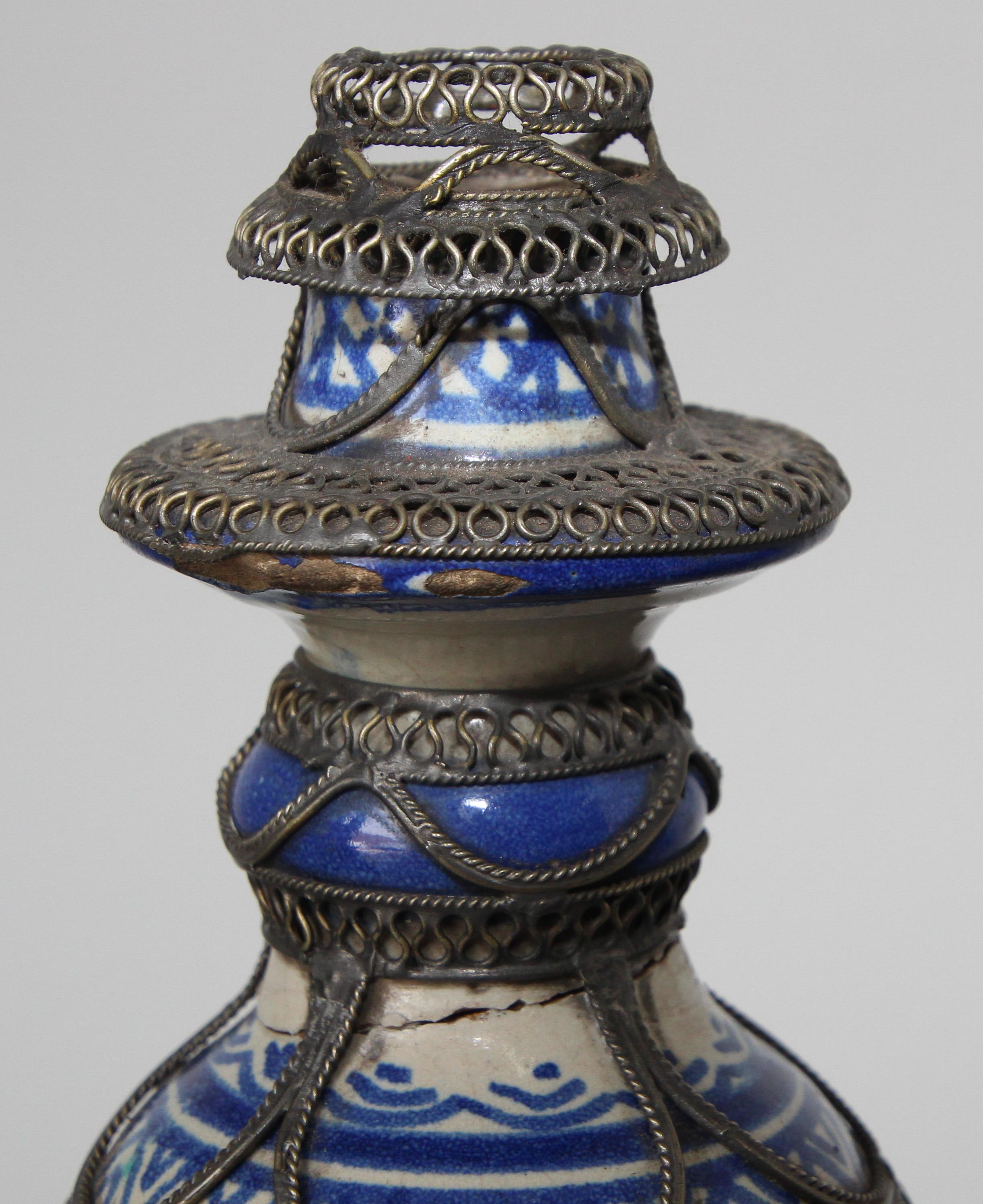Antique Moroccan Ceramic Candlestick from Fez with Silver Filigree For Sale 4