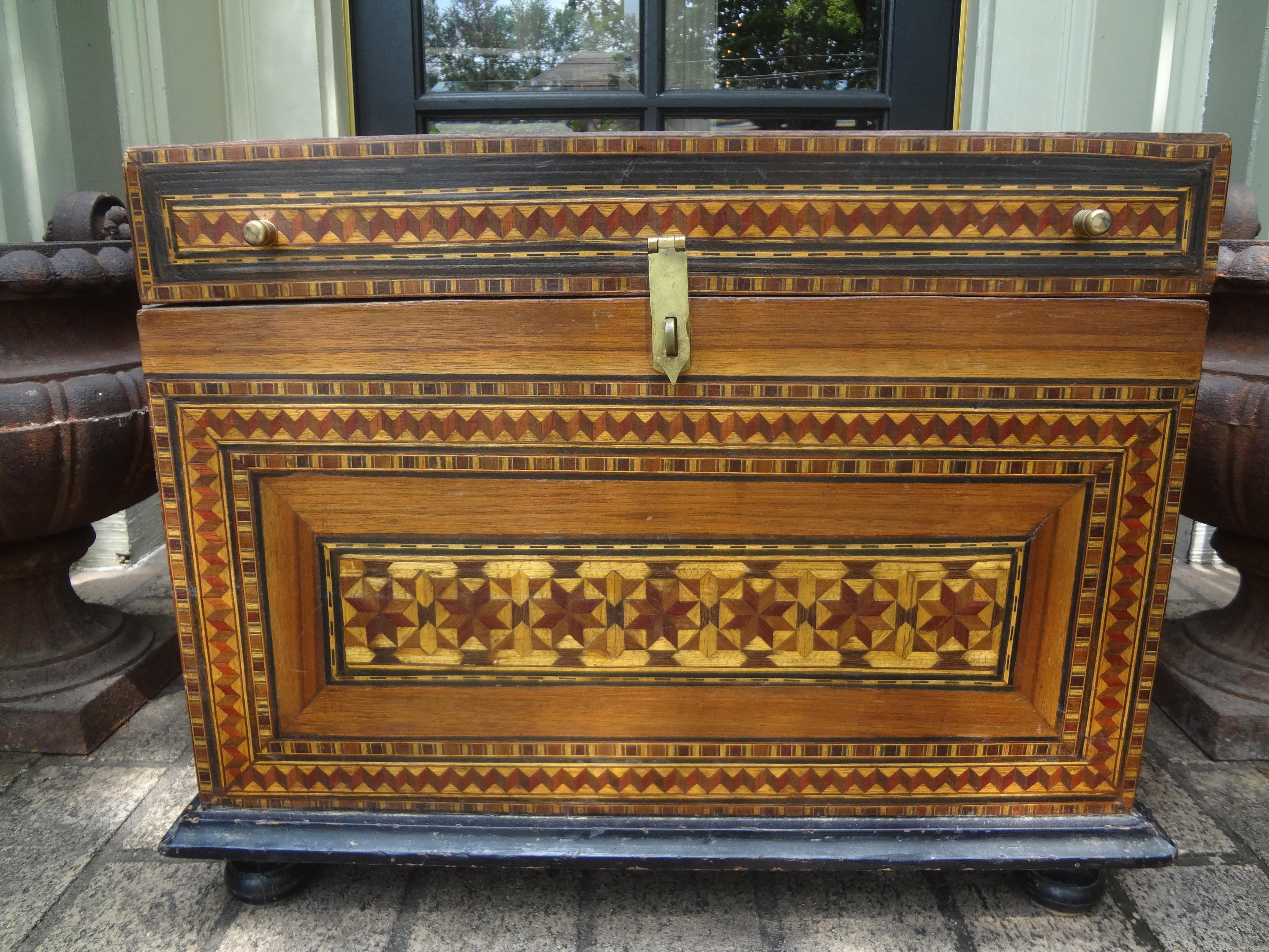 Antique Moroccan Coffer, Trunk or Box In Good Condition For Sale In Houston, TX