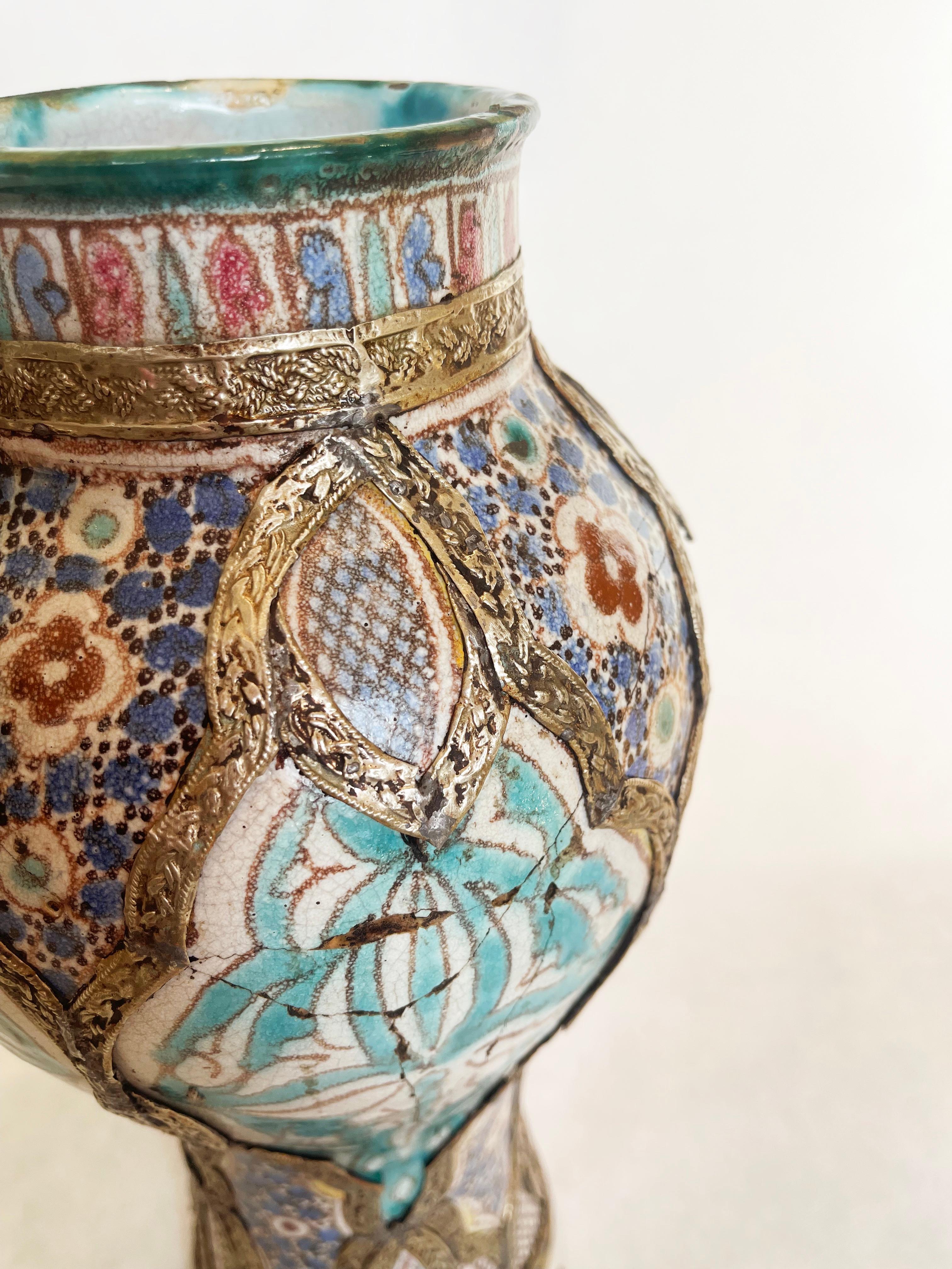 Antique Moroccan Fez Majolica Ceramic Vase, Silver Metal Filigree, 1930s For Sale 9