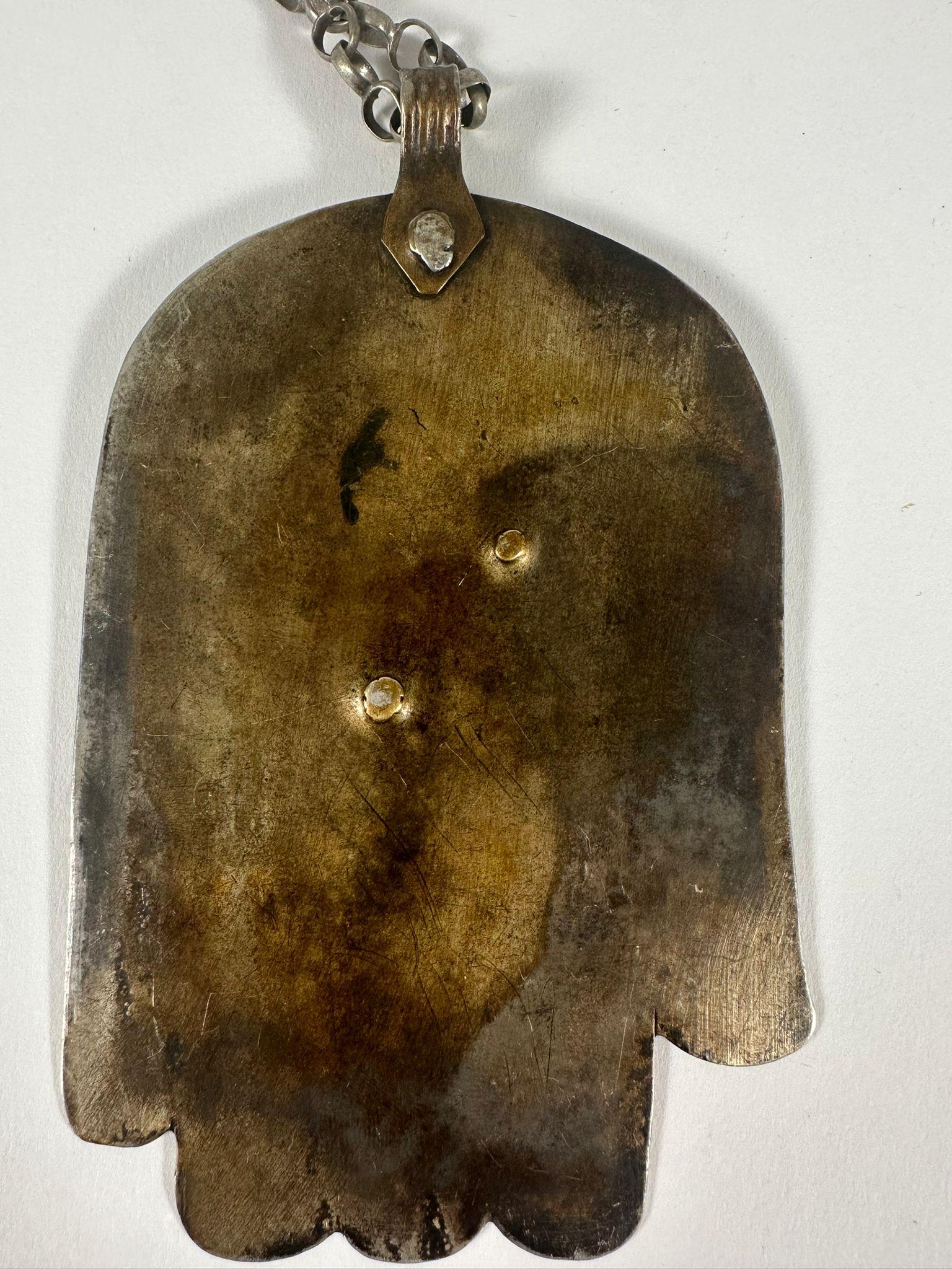 Antique Moroccan Handmade Silver Hamsa with Lizard Symbol – 1880 For Sale 4
