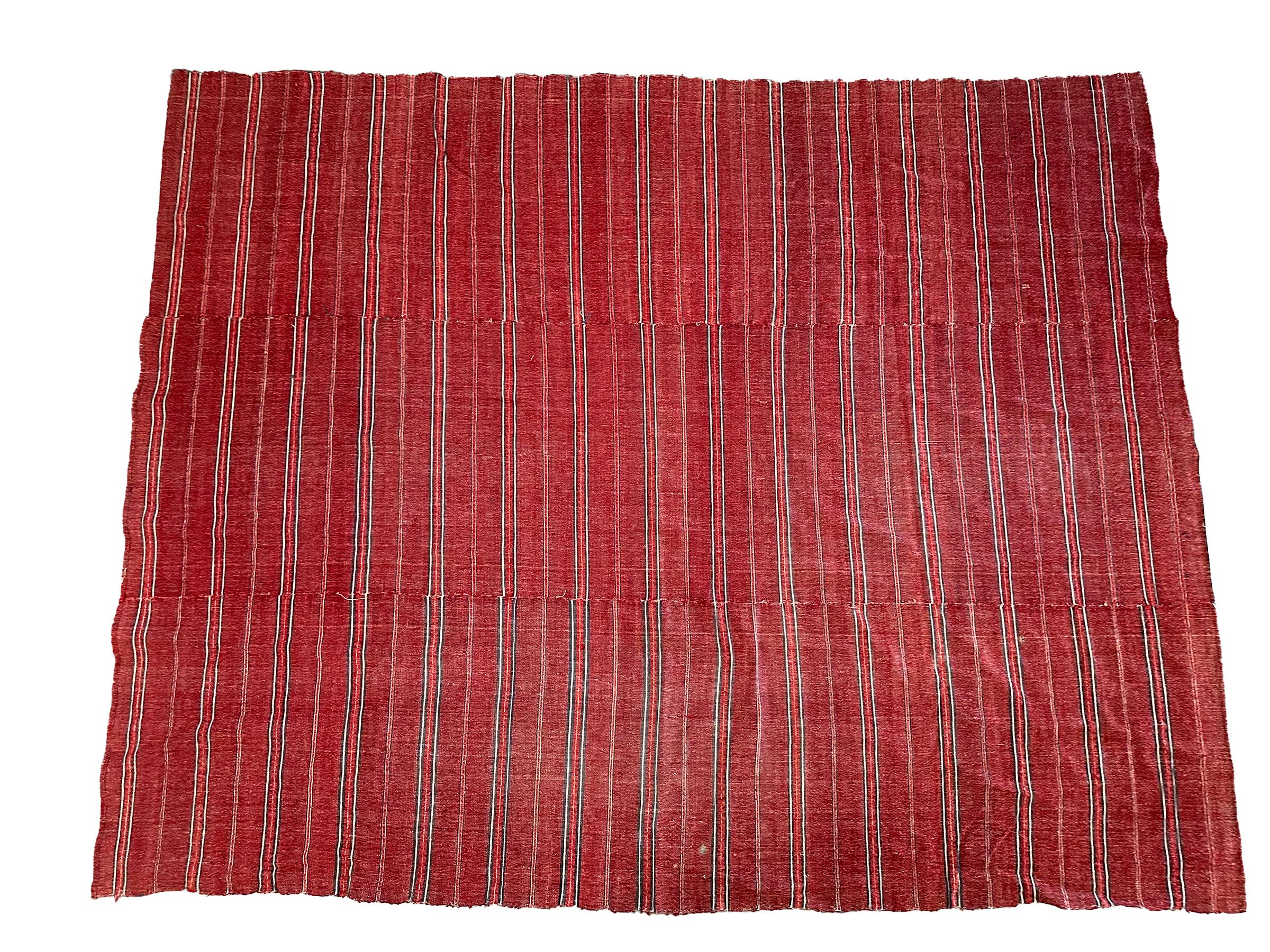 Hand-Knotted Antique Moroccan Kelim Kilim Rug Tapestry Handmade 6x8 178cm x 226cm For Sale