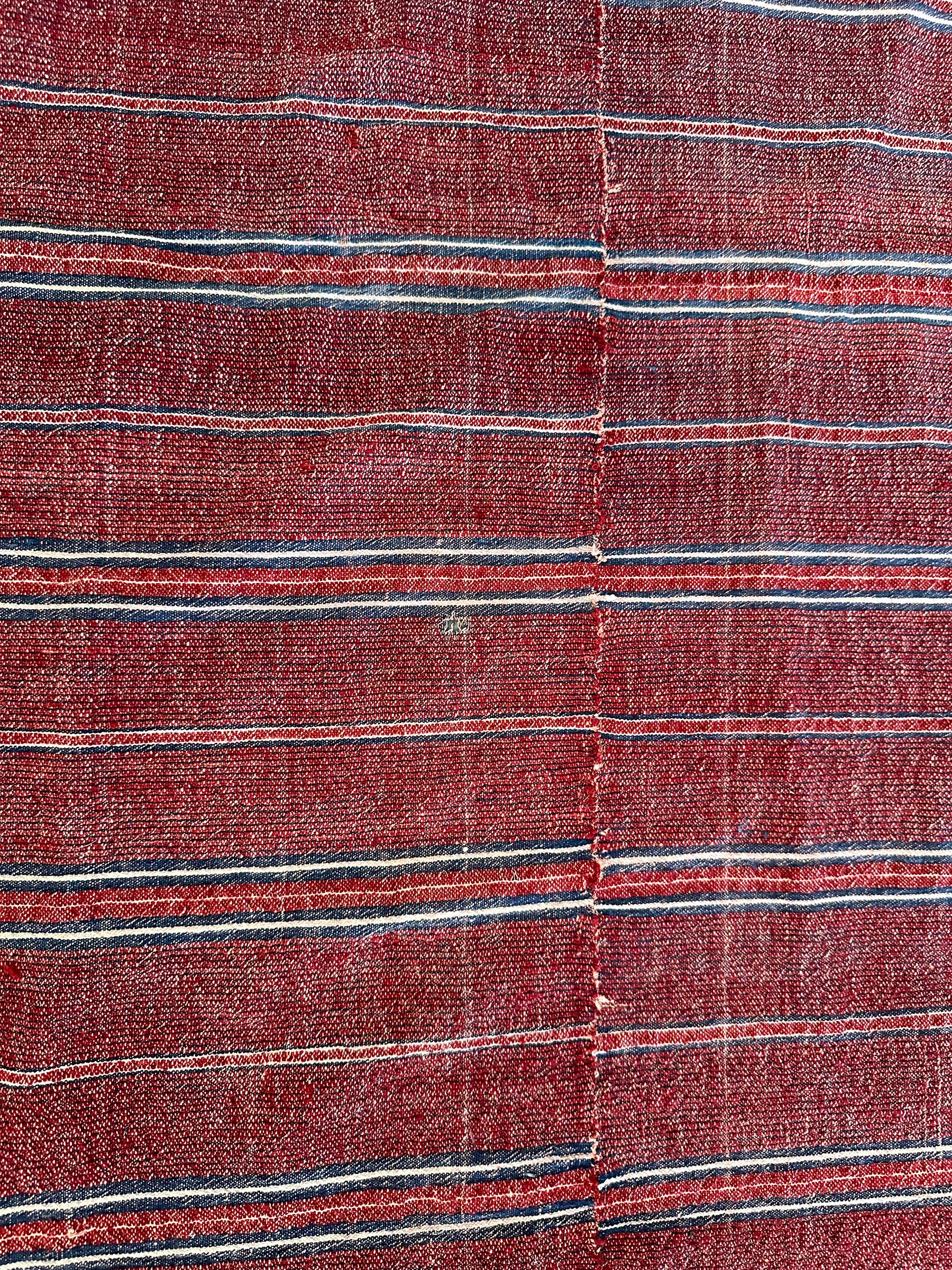 Antiker marokkanischer Kelim-Kelim-Teppich-Wandteppich, handgefertigt, 6x8 178cm x 226cm im Zustand „Gut“ im Angebot in New York, NY