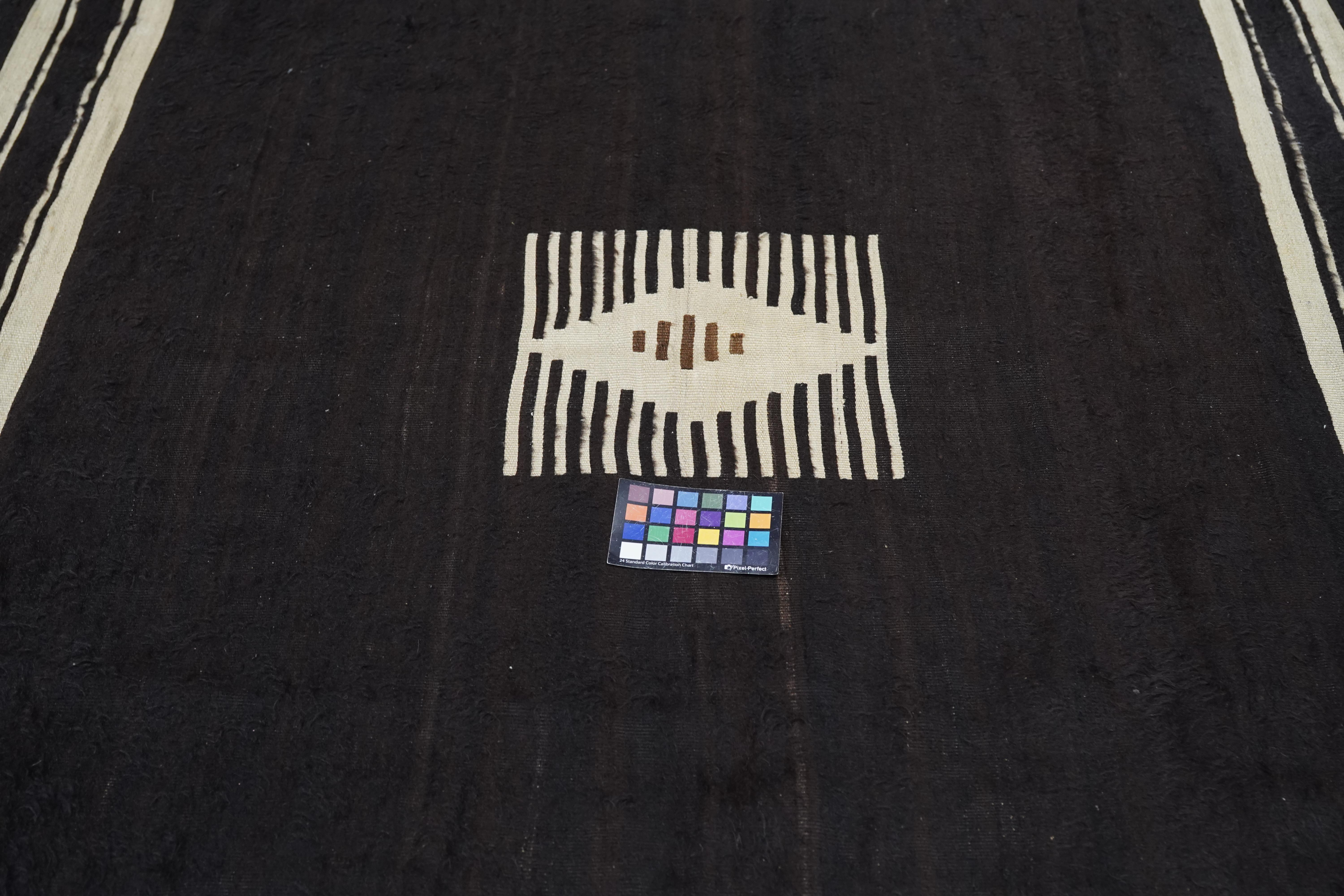 Antique Moroccan Kilim Rug 4'9