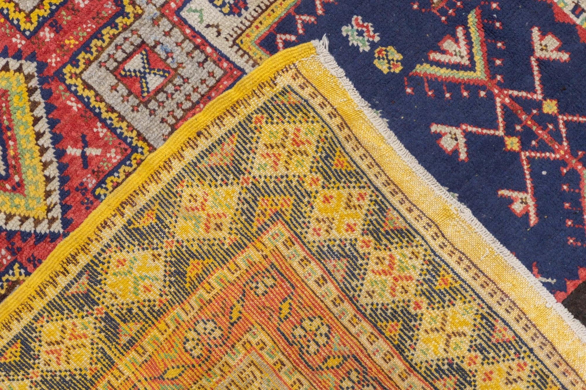 Antique Moroccan Rug 6'9'' x 9'8'' For Sale 6