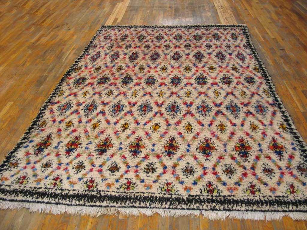 Antique African Moroccan rug, size?: 7'0