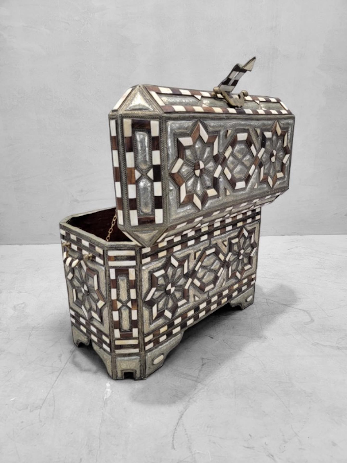 Antique Moroccan Wood Inlaid Bone & Hammered Metal Leather Lined Storage Chest 2