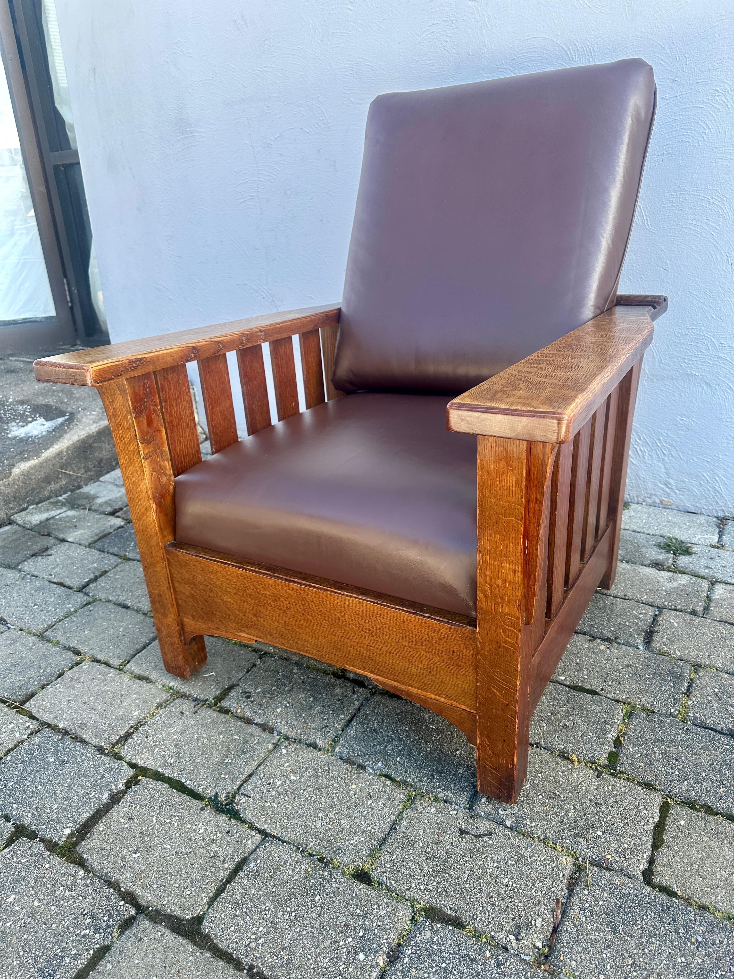 Antique Morris Chair  from the early 1900s by 