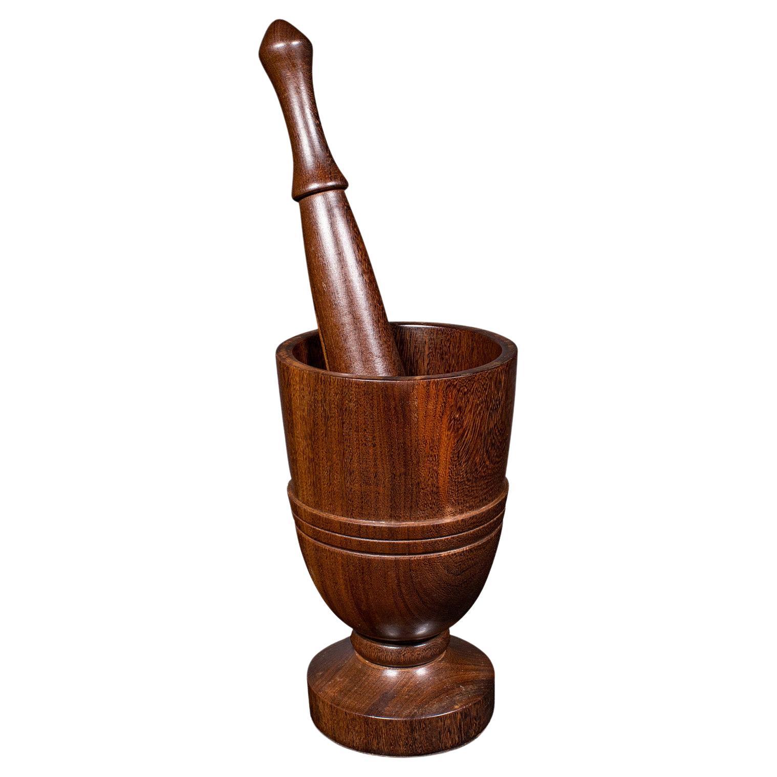 Mortero y maja antiguos, ingleses, nogal, boticario, utensilios de cocina, victorianos en venta