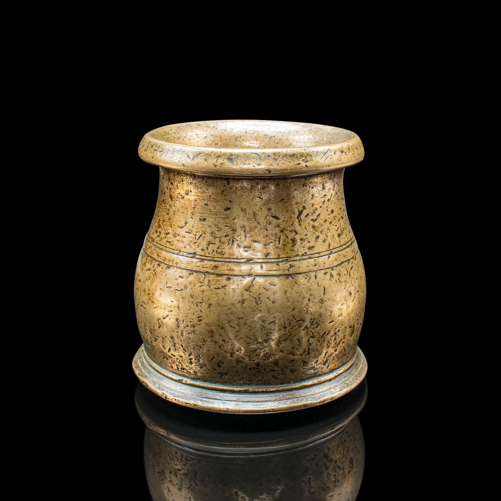 Antiker Mörser & Stößel, Englisch, Bronze Apotheker, Küchenhilfe, Carolean, 1670 im Zustand „Gut“ im Angebot in Hele, Devon, GB