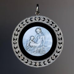 Antiker Perlmutt-Kamee-Onyx-Platin-Anhänger