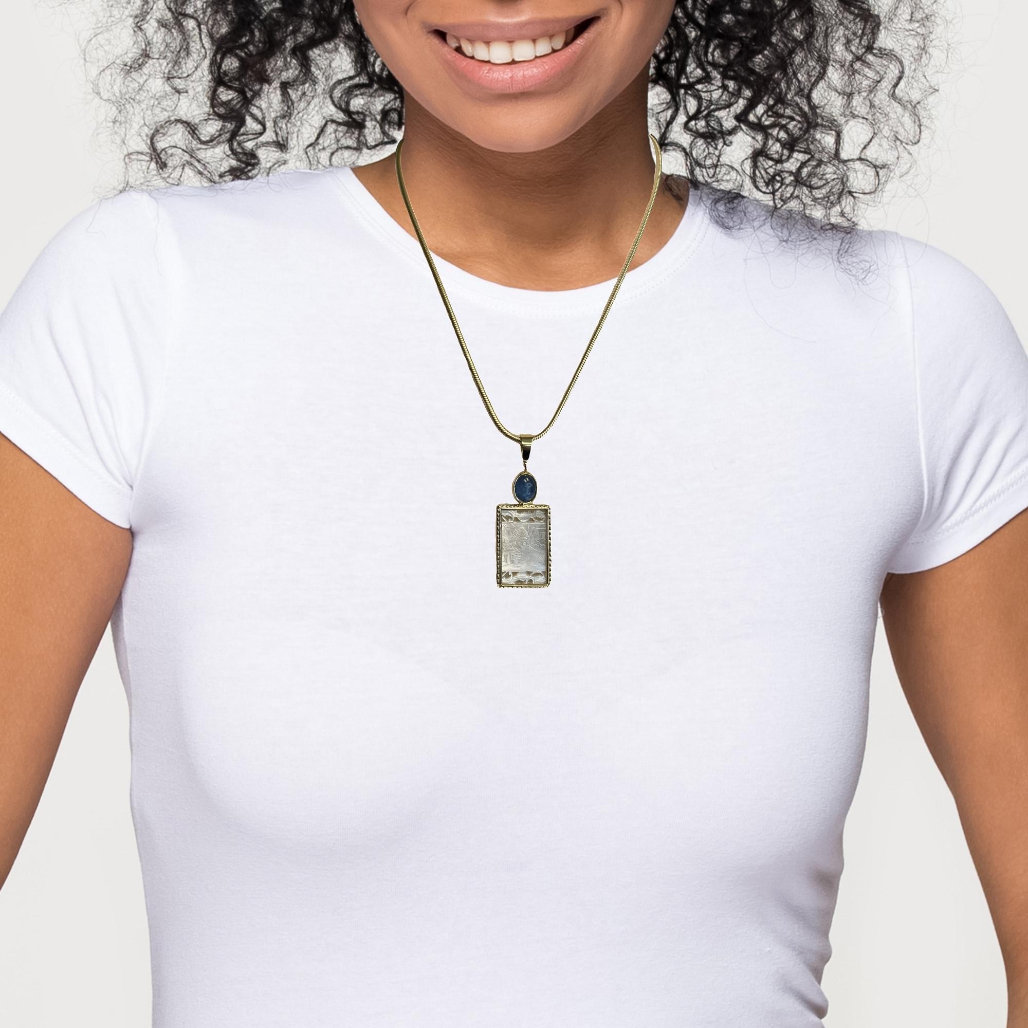 Antique Mother-of-Pearl Gambling Counter and Kyanite Cabochon Pendant 18k Gold For Sale 1