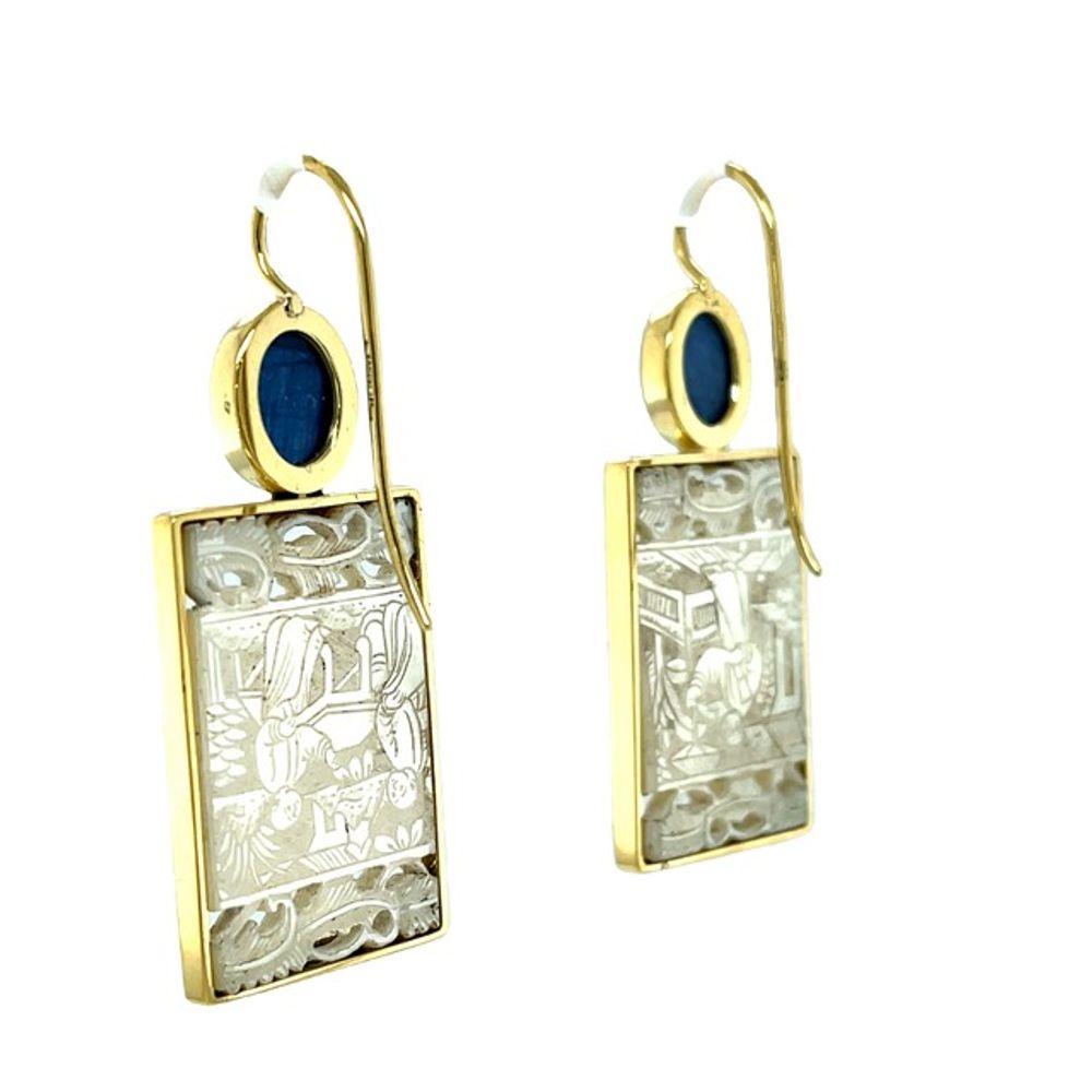 Antique Mother-of-pearl Gaming Counter and Kyanite Earrings in Yellow Gold In New Condition For Sale In Los Angeles, CA