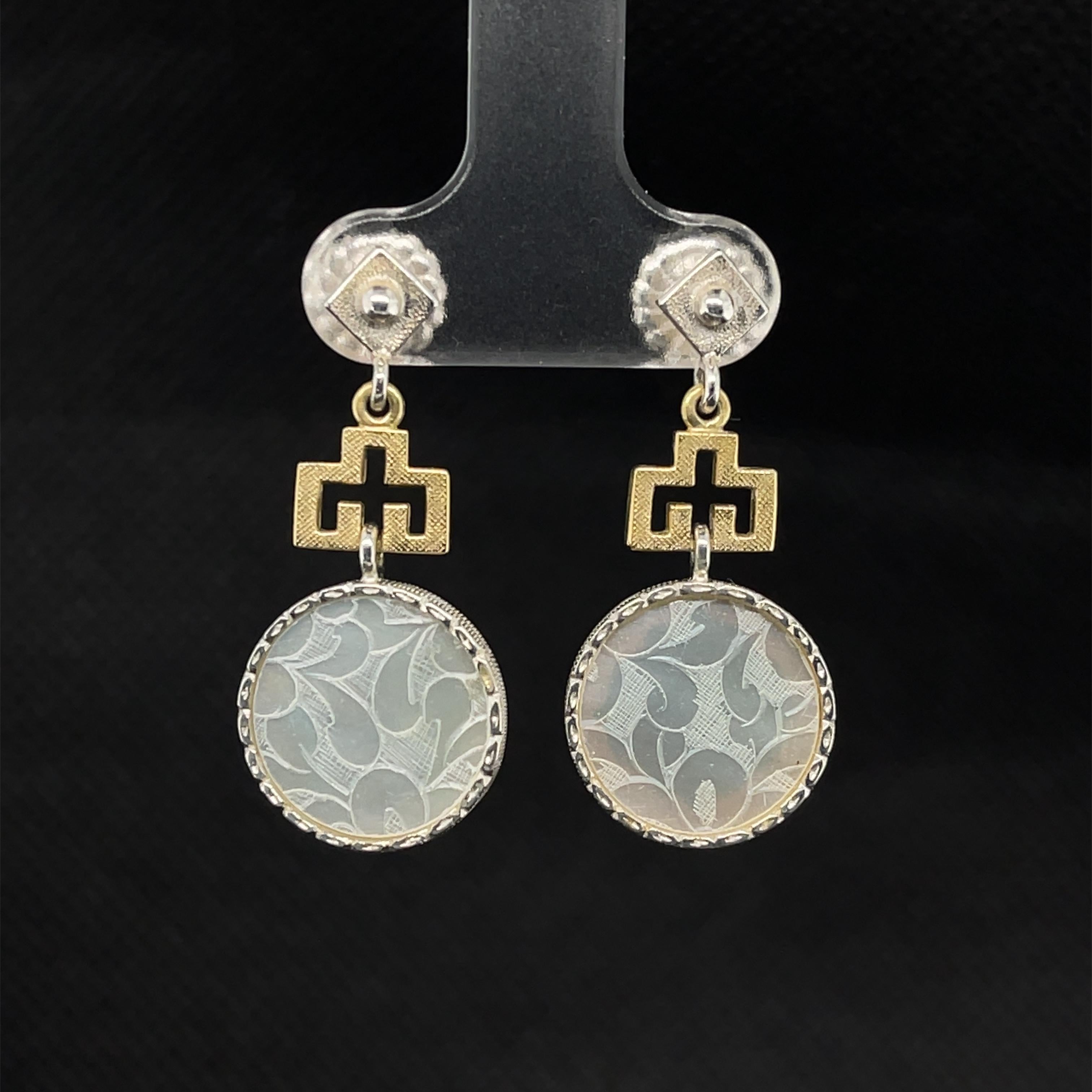 Artisan Antique Mother-of-Pearl Gaming Counter Yellow Gold and Silver Dangle Earrings For Sale