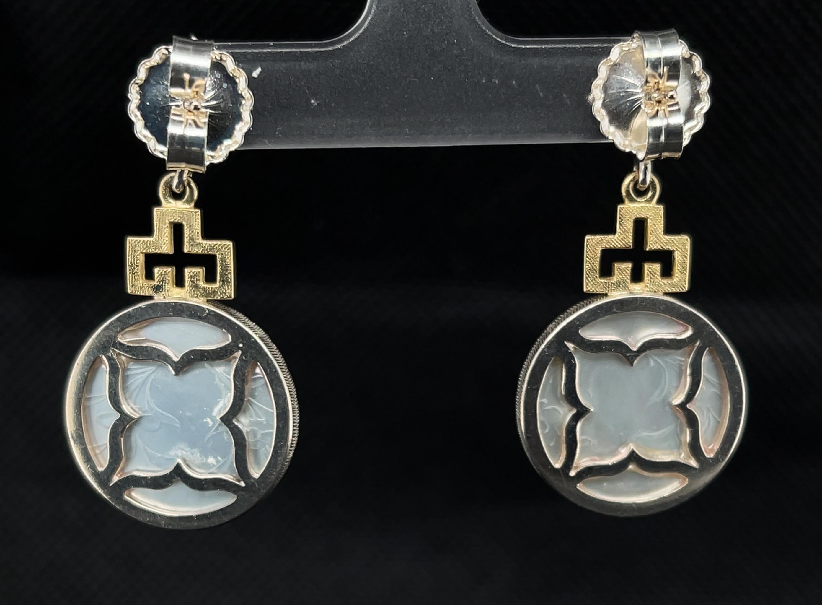 Antike Perlmutt-Spiel-Tropfen-Ohrringe aus Gold und Silber (Rundschliff) im Angebot
