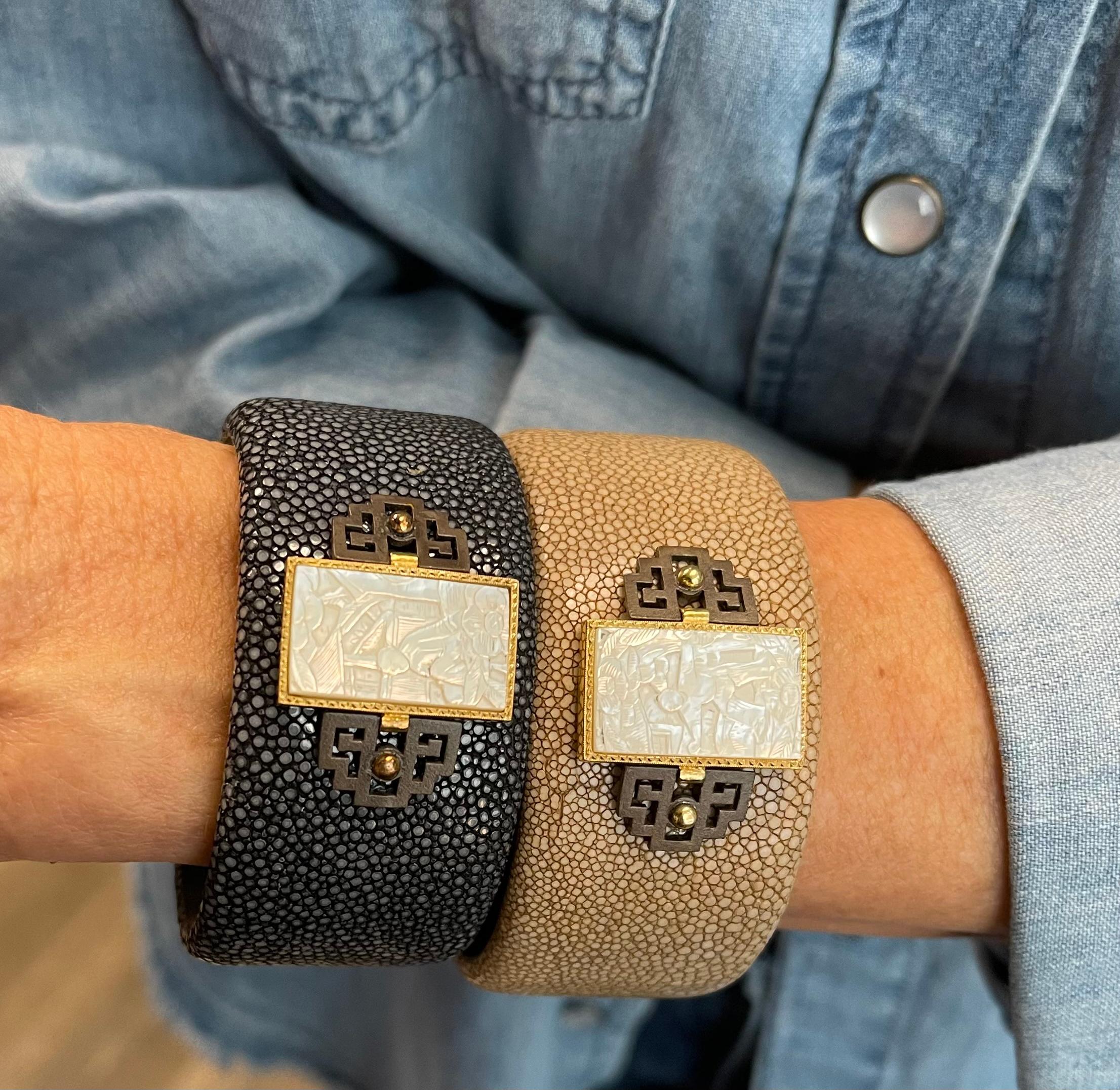 Antique Mother-of-Pearl Gaming Counter Yellow Gold Shagreen Wide Cuff Bracelet In New Condition For Sale In Los Angeles, CA