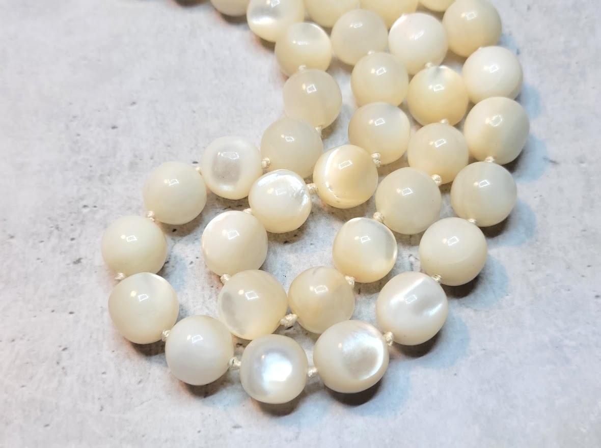mother of pearl necklace vintage