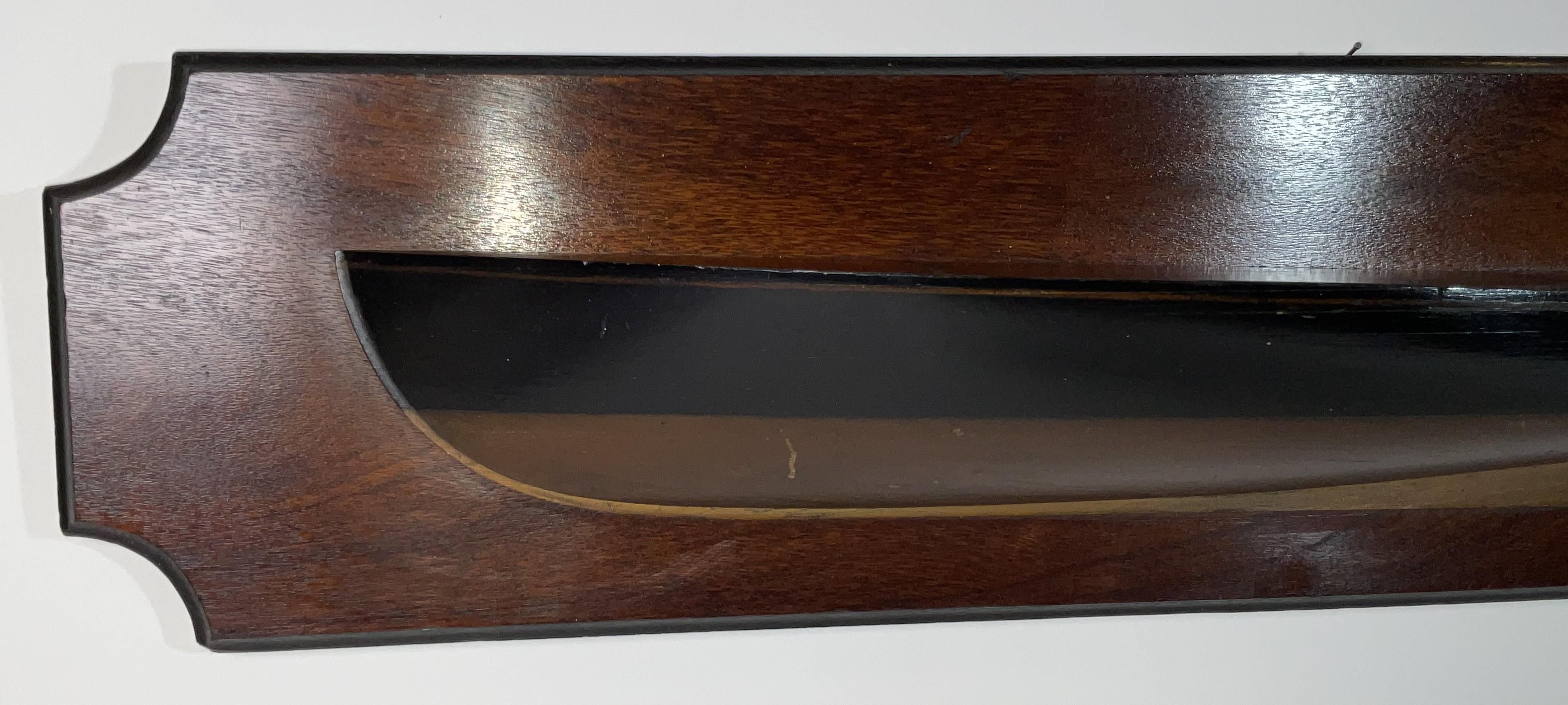 Fine XIX secolo Antique Motor Launch Half Model with Painted Hull in vendita