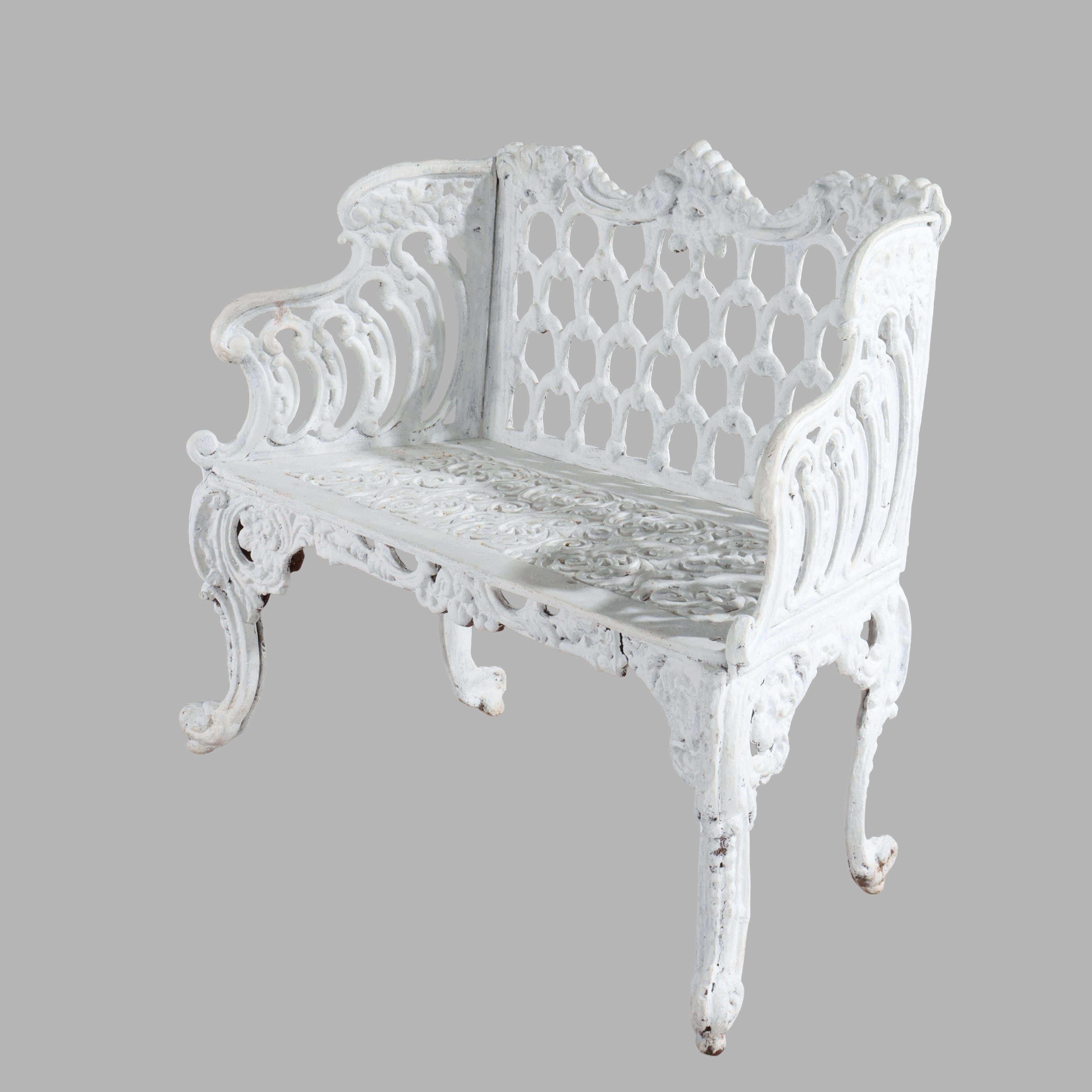 Antike Mott Iron Works viktorianischen gemalt Gusseisen Trellis Garten Liebe Sitz im Angebot 3