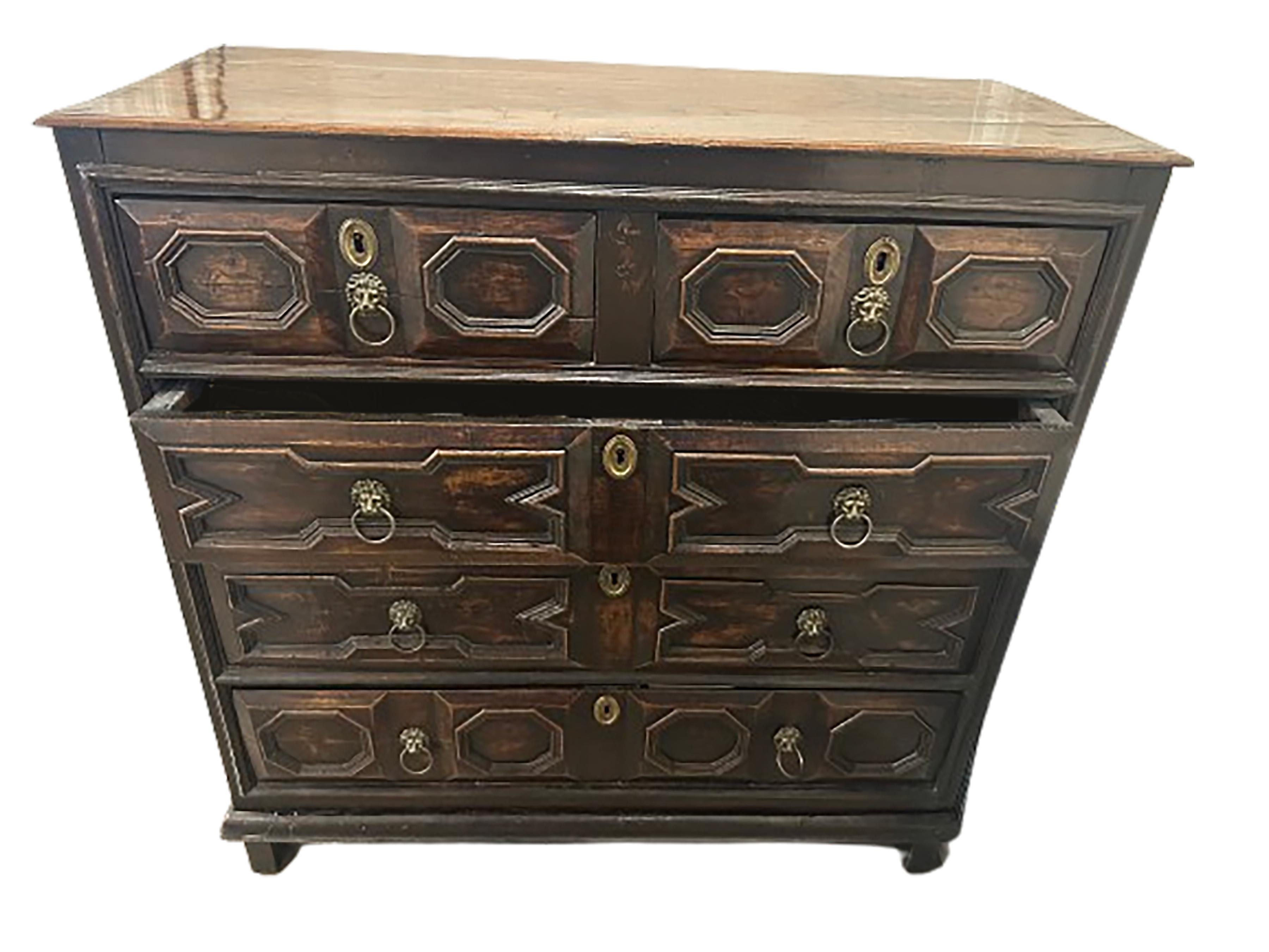 Antique Moulded Jacobean Chest of Drawers In Good Condition For Sale In Dallas, TX
