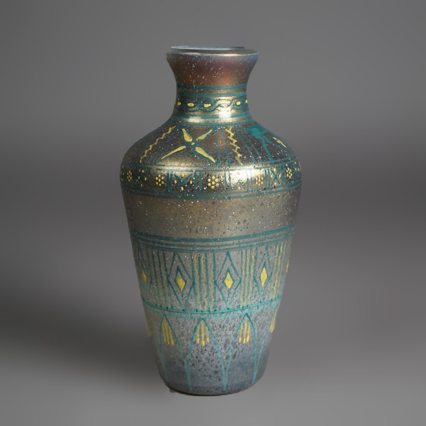 Vase Figural en Verre d'Art Antique Revival Egyptien de Mount Washington Circa 1900 Bon état - En vente à Big Flats, NY