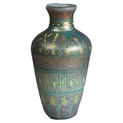 Vase Figural en Verre d'Art Antique Revival Egyptien de Mount Washington Circa 1900