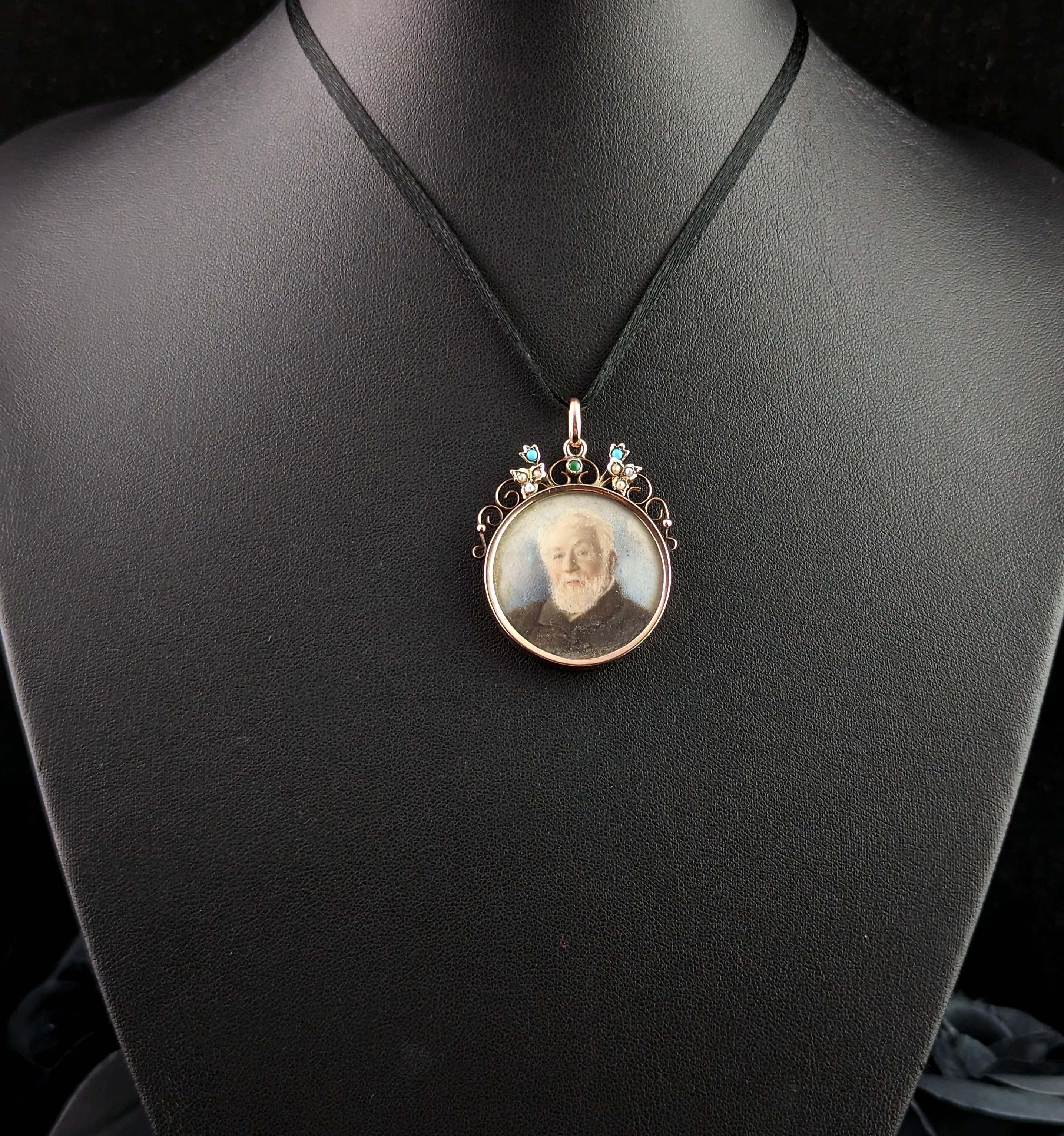 Édouardien Pendentif médaillon de deuil ancien, or 9 carats, portrait, turquoise et perle