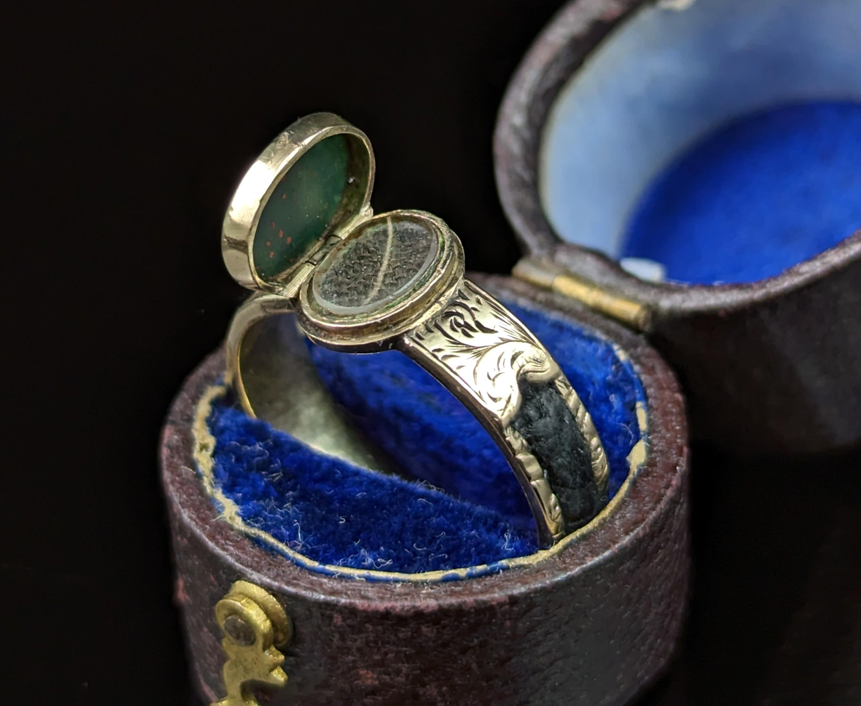 bague poison ancienne