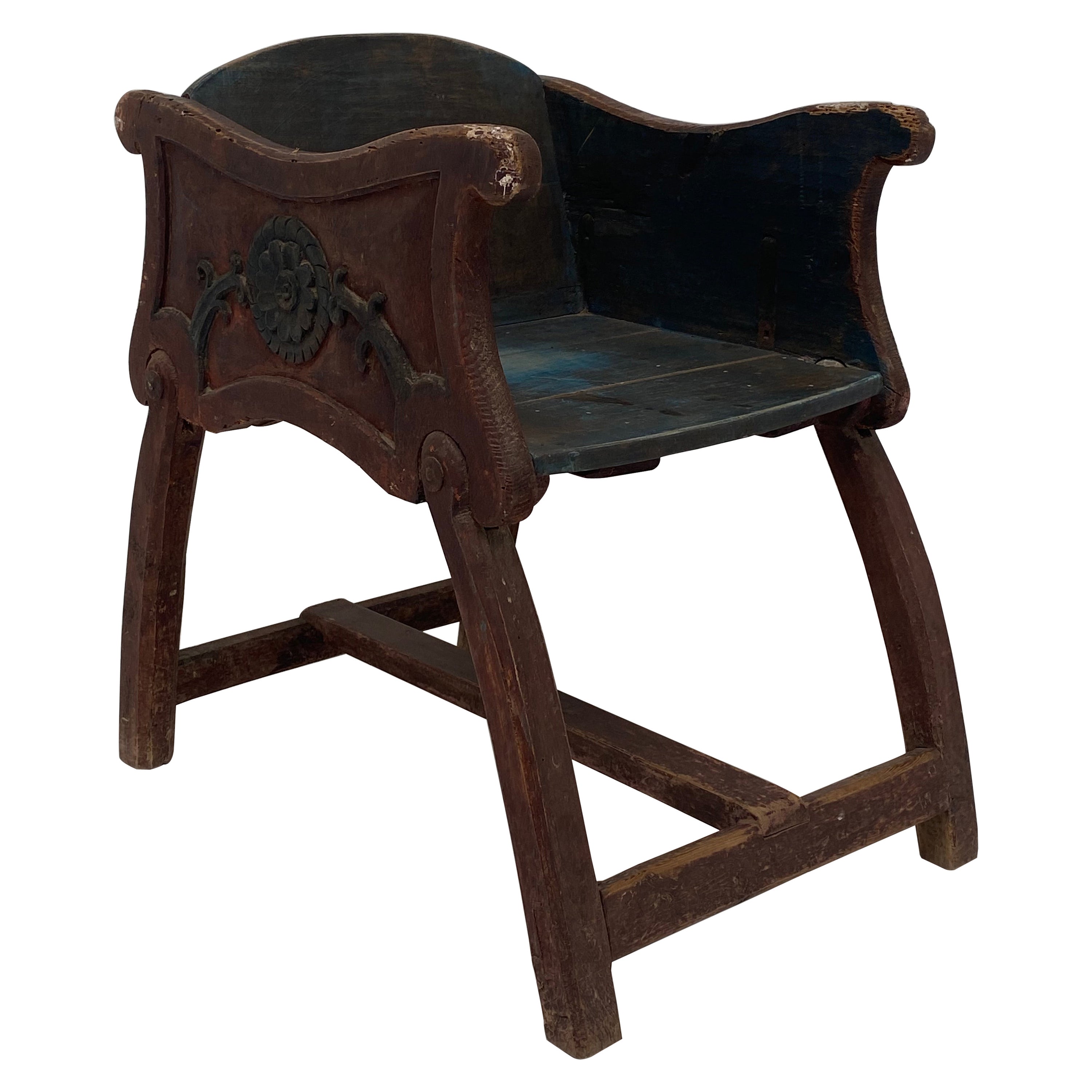 Antiguo taburete móvil de madera patinada marrón/azul para niños, España en venta