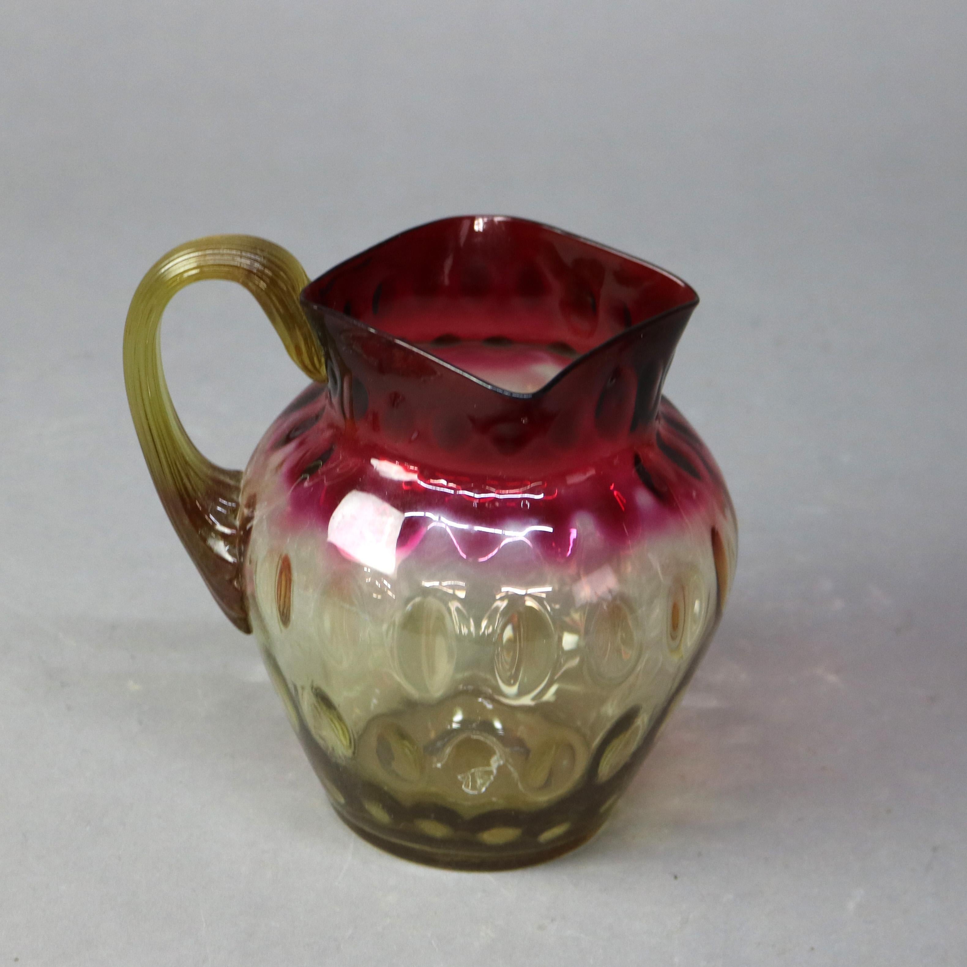 Vetro artistico Antica brocca d'acqua in vetro con macchie di mirtillo rosso e ambra della Mt. Washington School