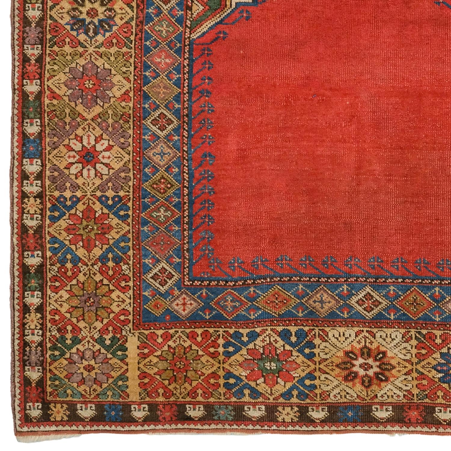 Middle of the19th Century Central Anatolia Mudjur Prayer Rug
Niche design Mudjur carpets were highly popular during the 19th century, selling to all the regions of the Islamic world. They are often very realistically portrayed in genre paintings by